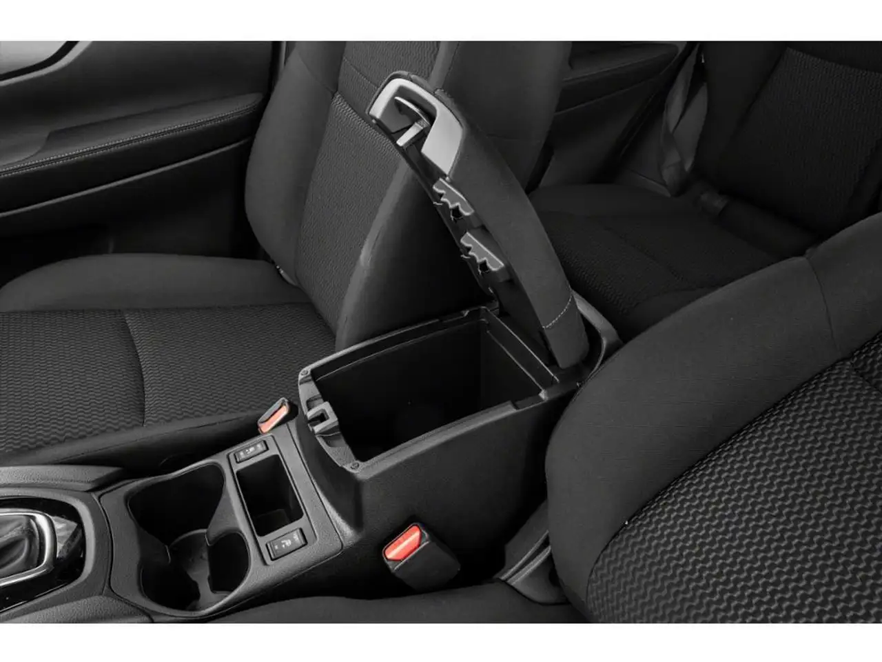 Nissan Qashqai снимка Nissan Qashqai