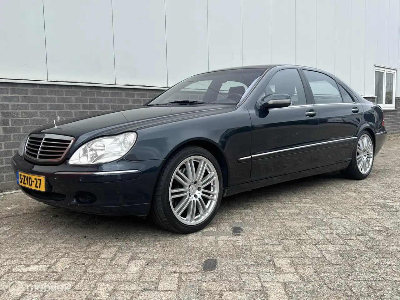 Mercedes-Benz S 500
