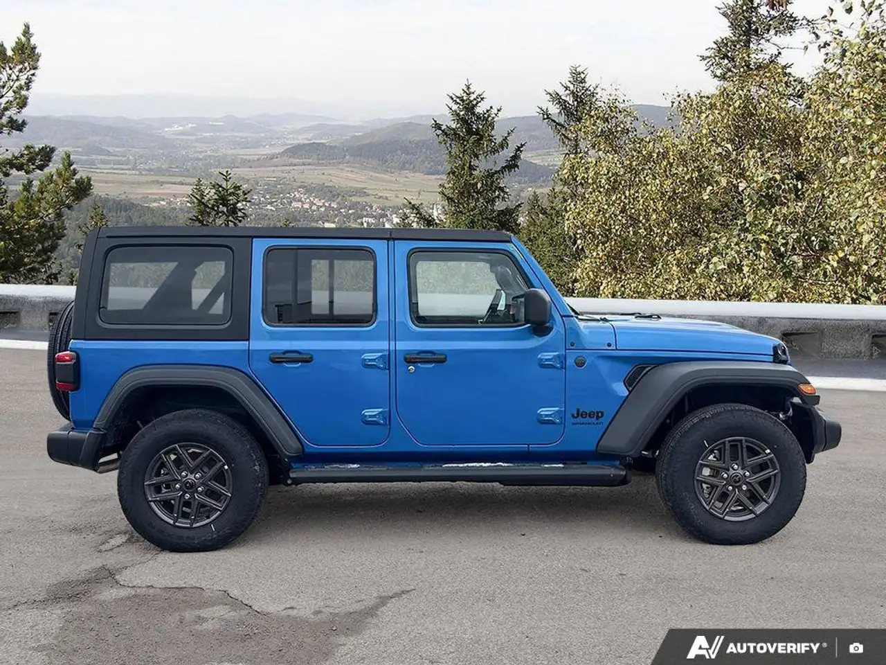 Jeep Wrangler снимка Jeep Wrangler