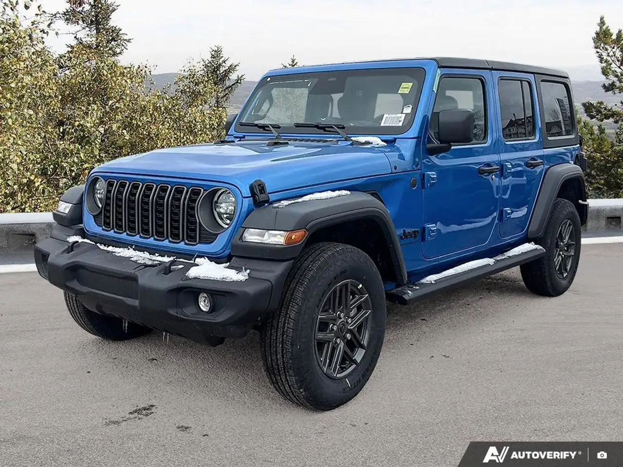 Jeep Wrangler снимка Jeep Wrangler