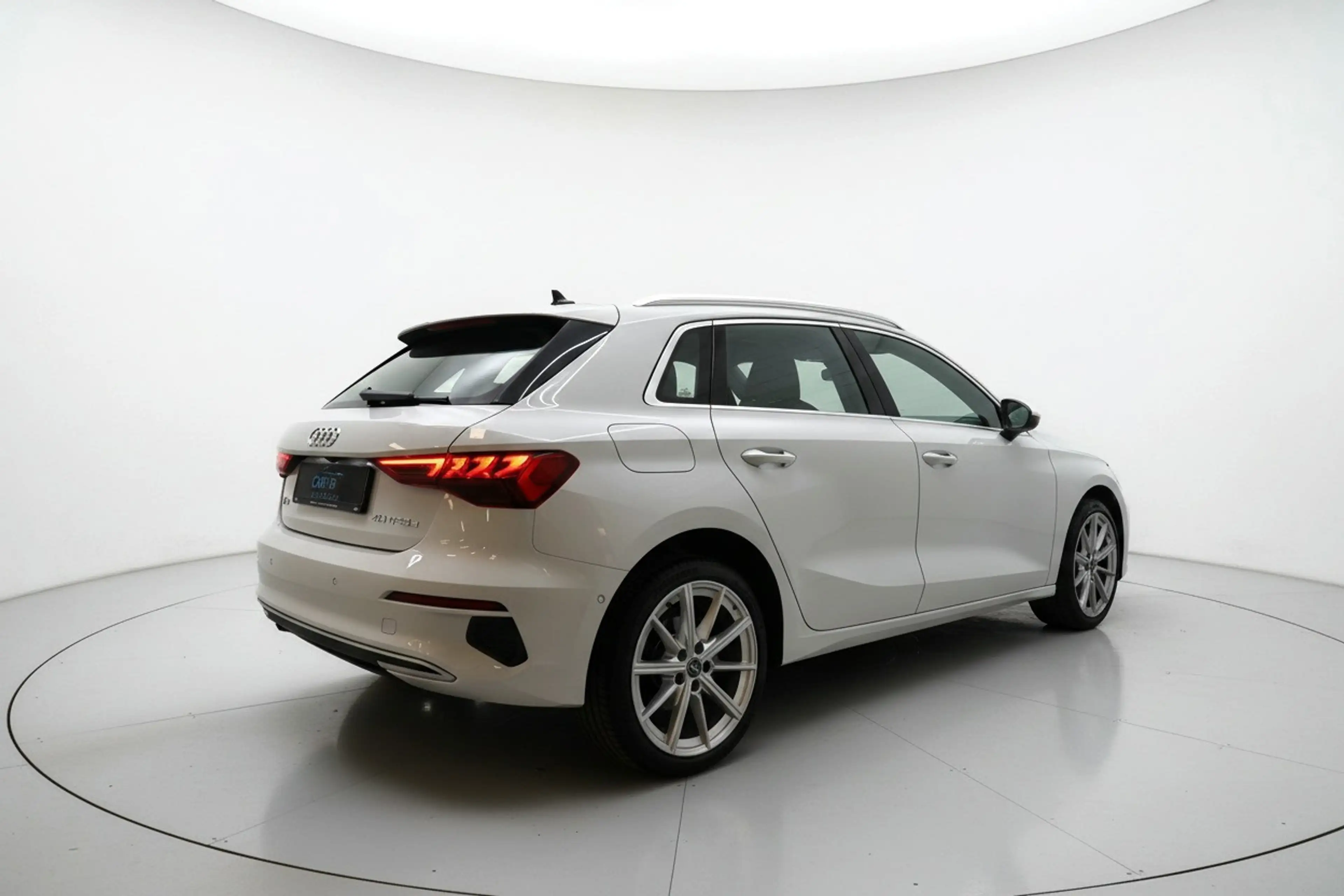 Audi A3 Sportback 40 TFSI e 2x S LINE PANO LEER ACC MATRIX — photo 6