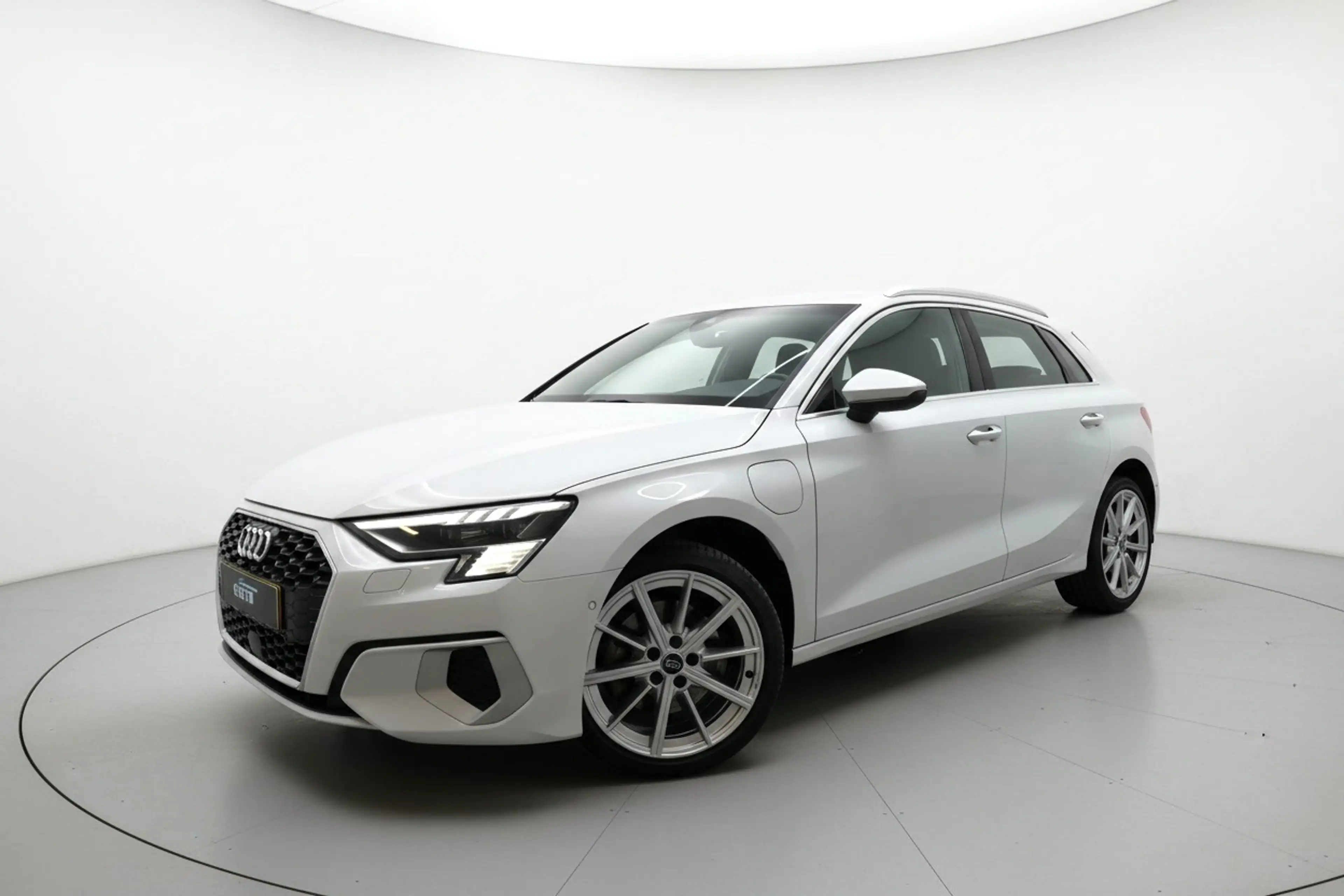 Audi A3 Sportback 40 TFSI e 2x S LINE PANO LEER ACC MATRIX