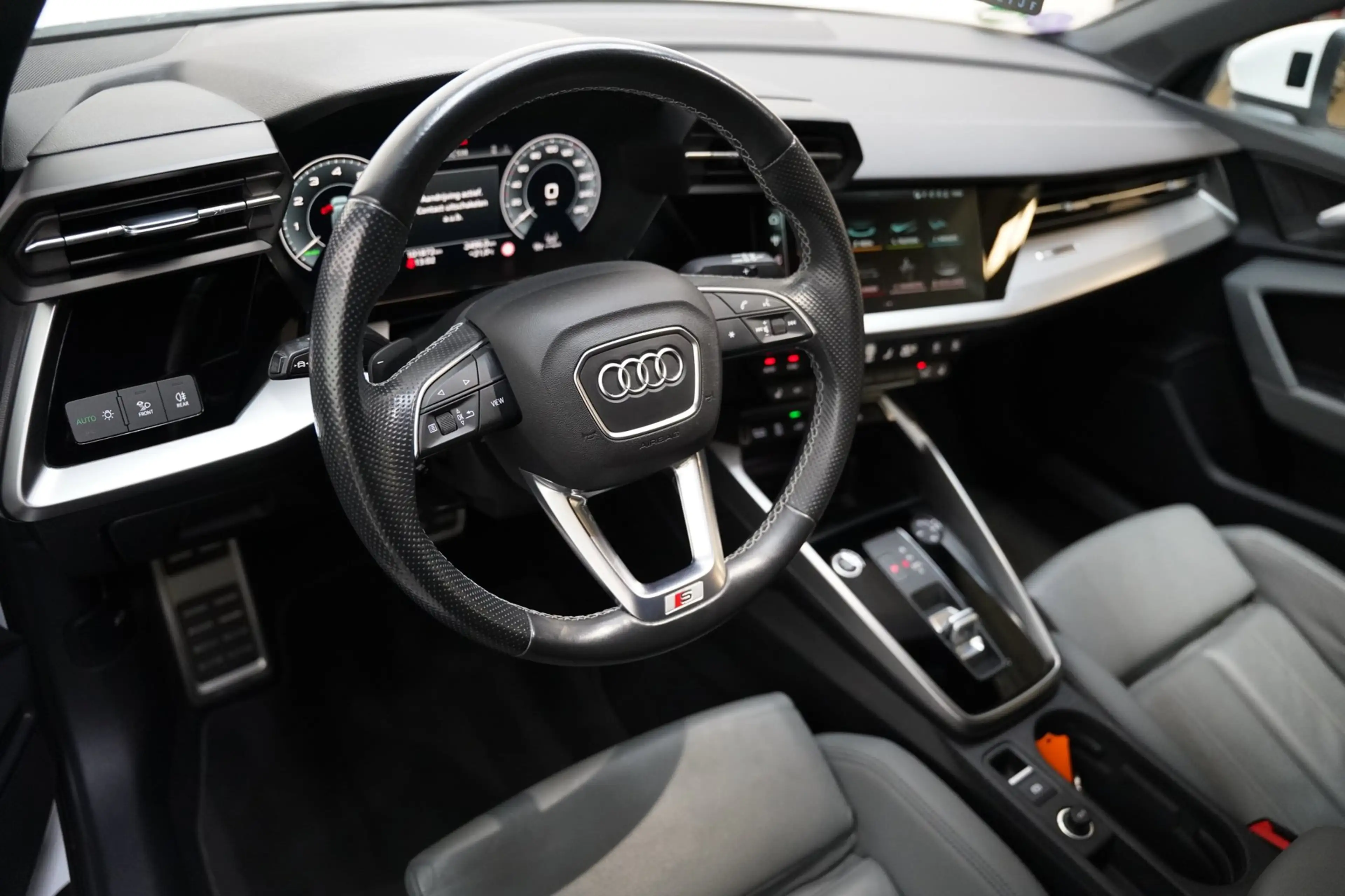 Audi A3 Sportback 40 TFSI e 2x S LINE PANO LEER ACC MATRIX — photo 27