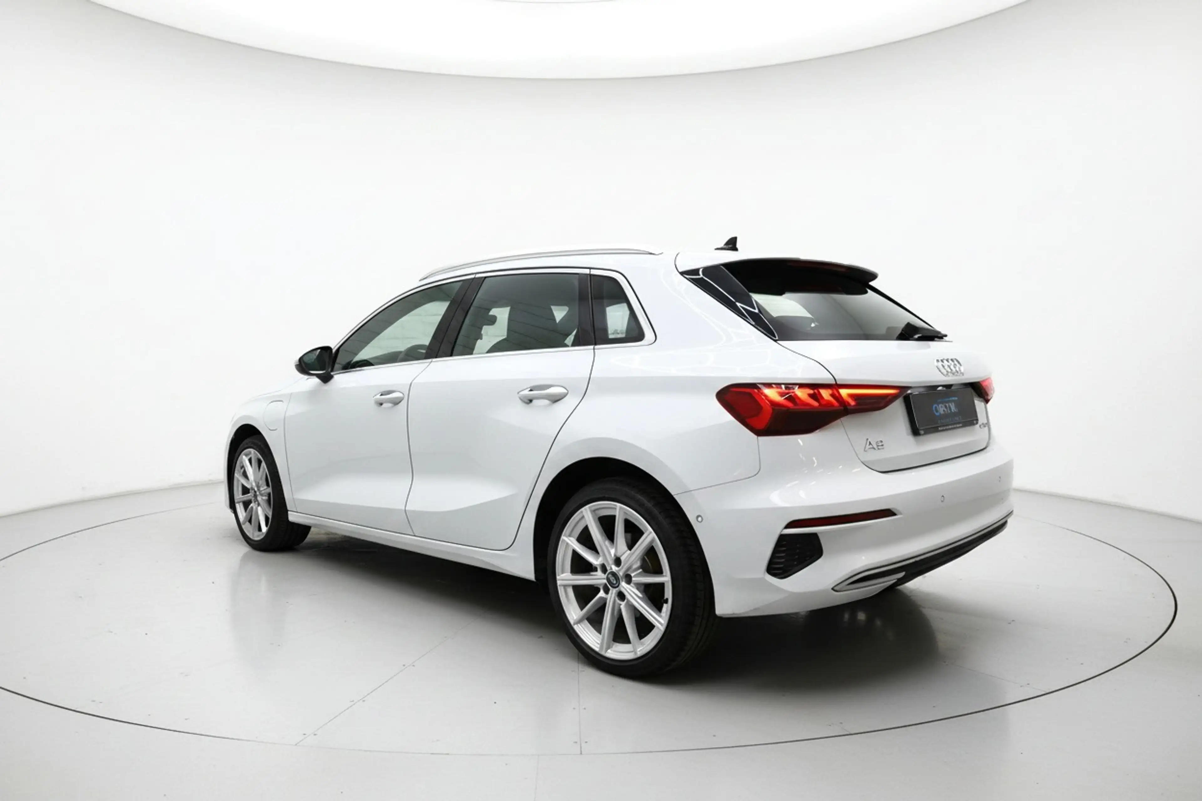 Audi A3 Sportback 40 TFSI e 2x S LINE PANO LEER ACC MATRIX — photo 8