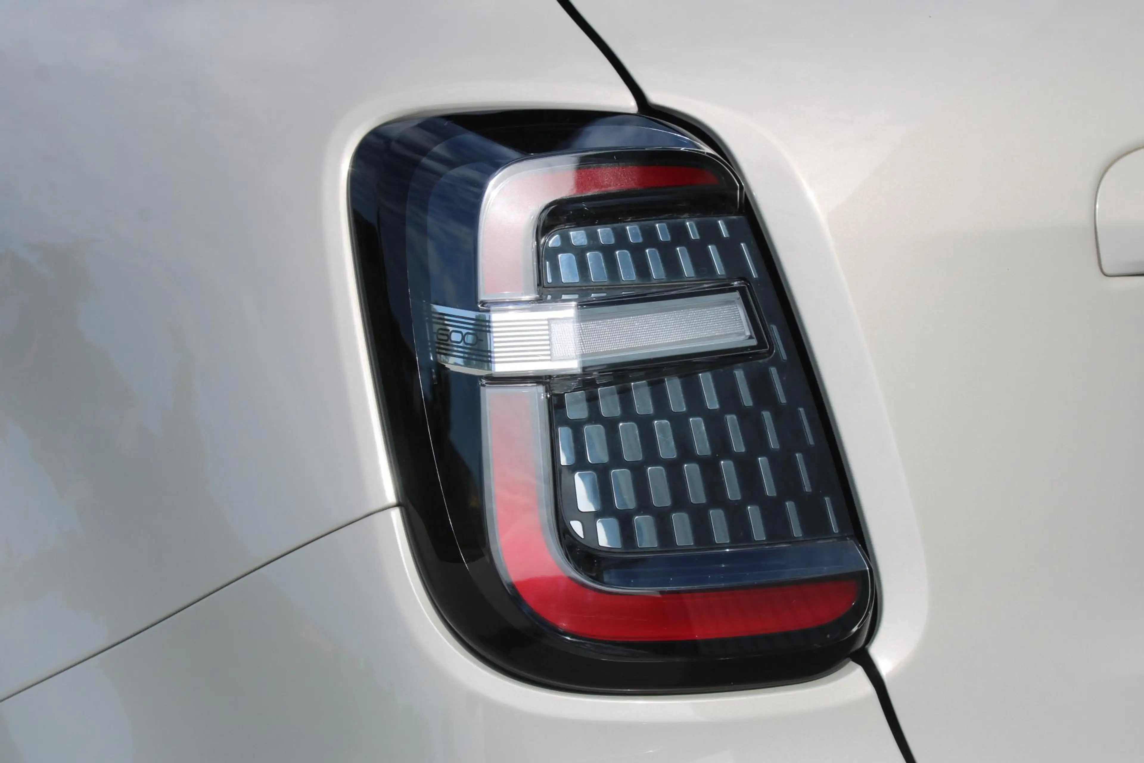 Fiat 600 1.2 Hybrid Urban | Incl. 12 maanden garantie | Sto — photo 9