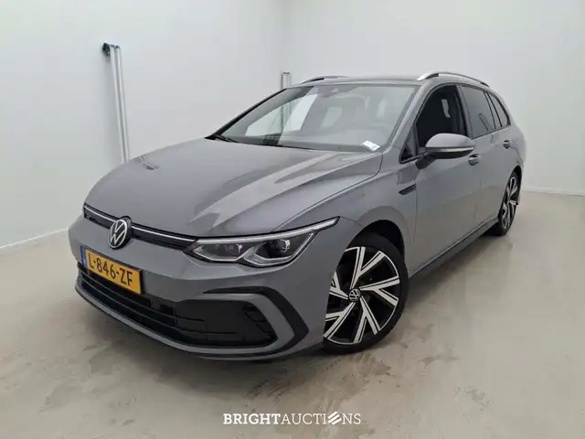 Volkswagen Golf Variant 1.5 eTSI R-Line Business+ DSG