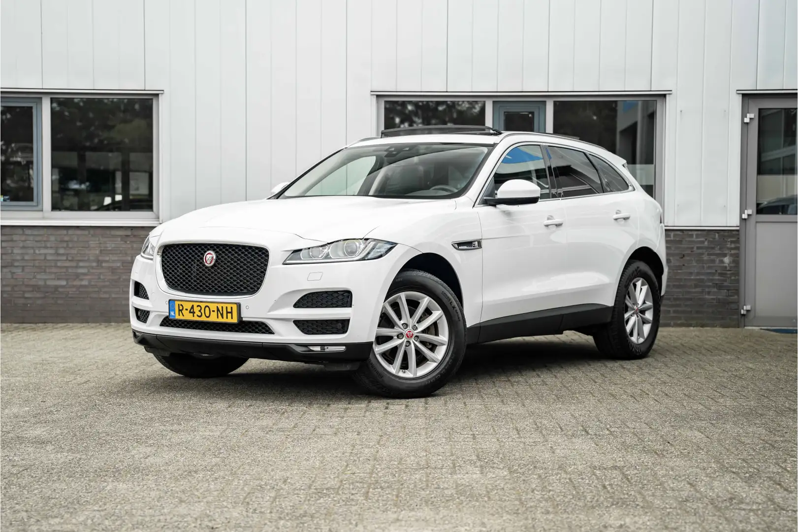Jaguar F-Pace 2.0 Portfolio AWD 20d | Panoramadak Blanco - 1