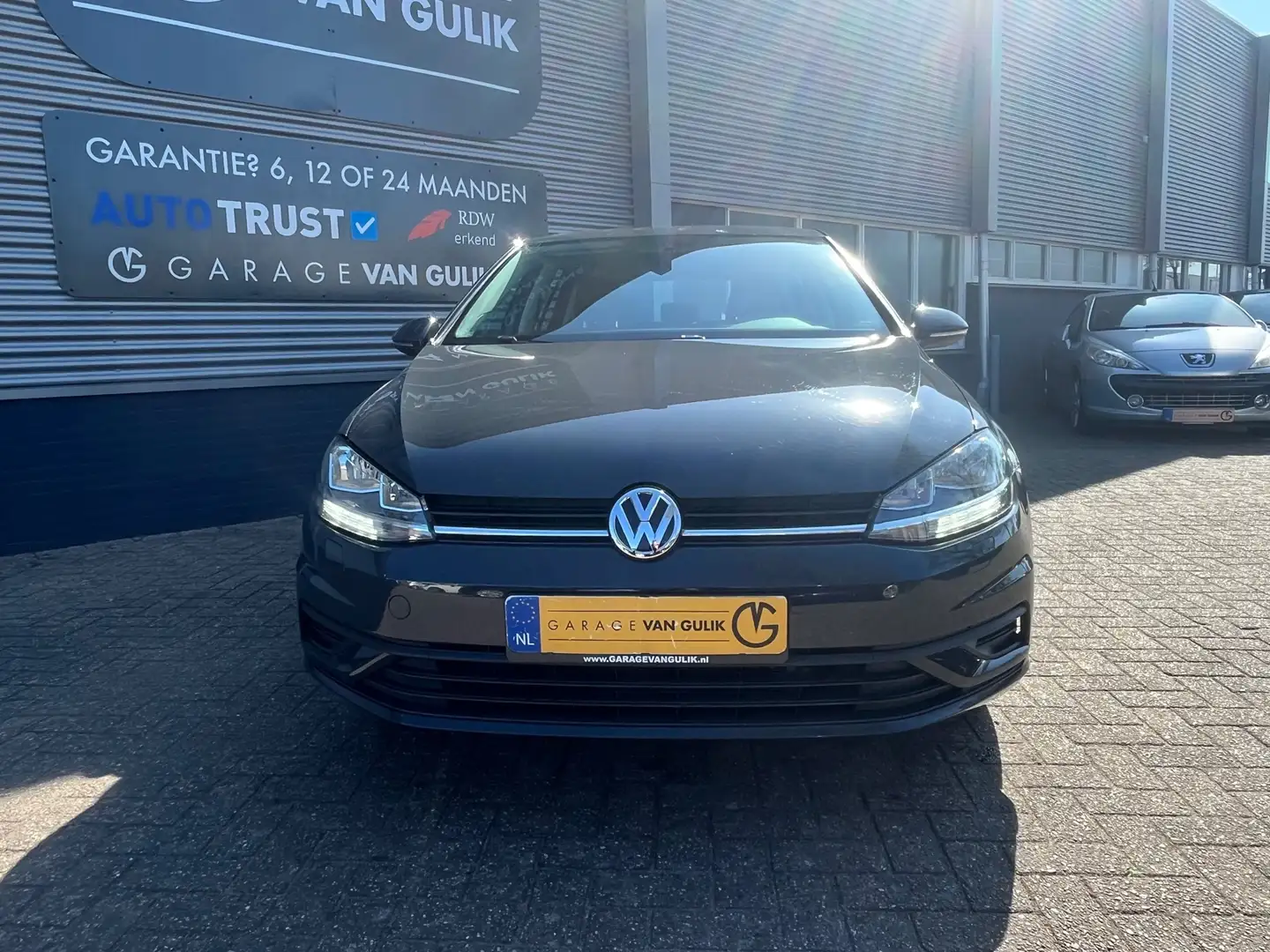 Volkswagen Golf 1.0 TSI 116PK Trekhaak,Airco,Cruise,Isofix,ElektrR Grigio - 2