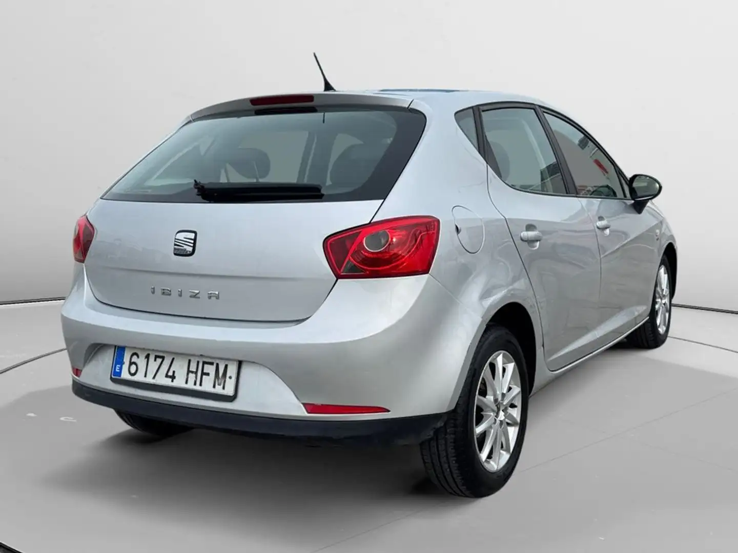 SEAT Ibiza Style Gris - 2