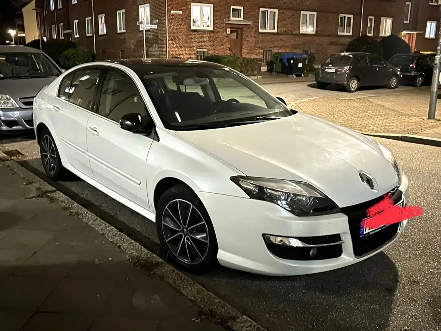 Renault Laguna dCi 110 FAP Dynamique Weiß - 1