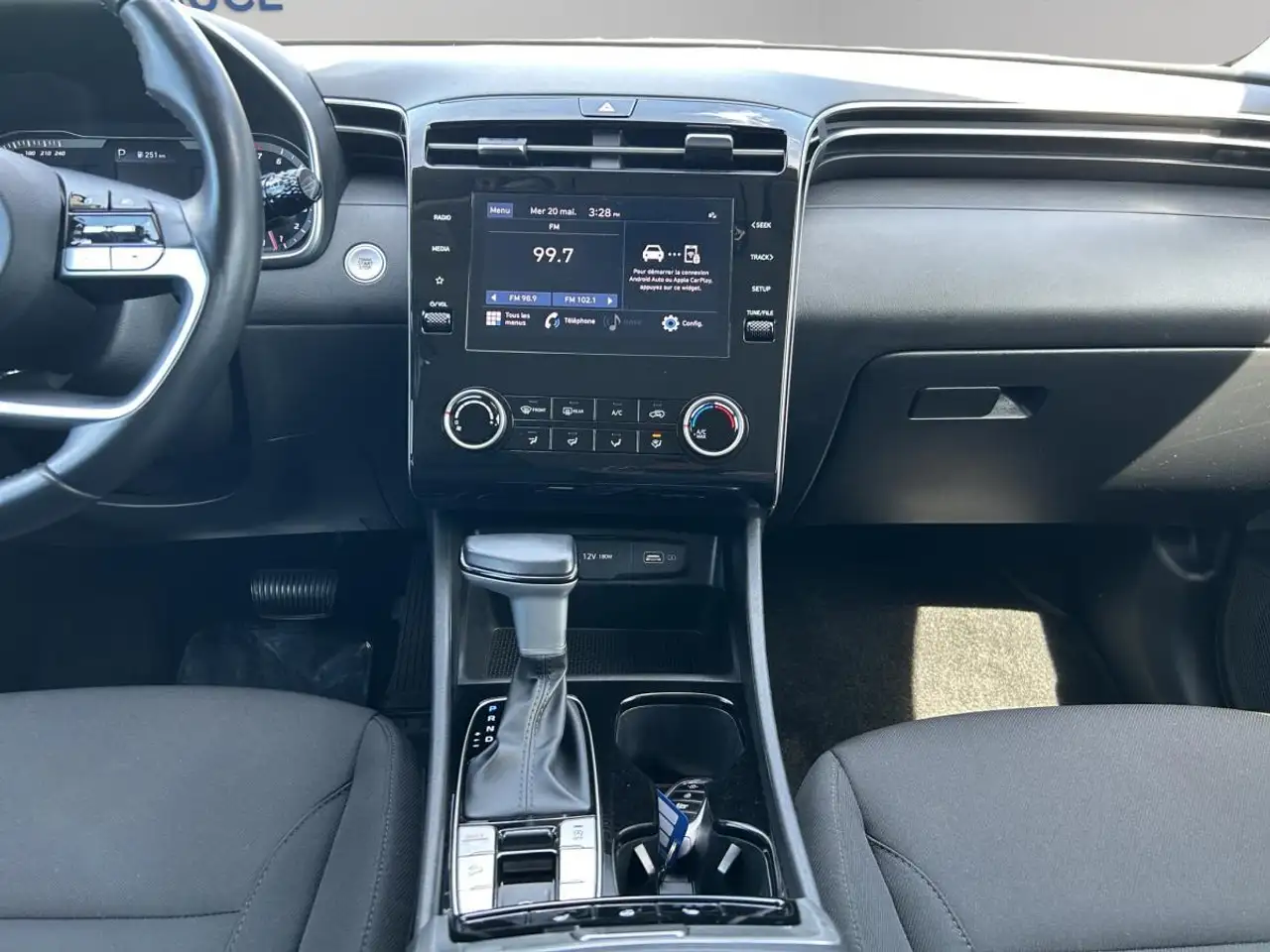 Hyundai TUCSON снимка Hyundai TUCSON