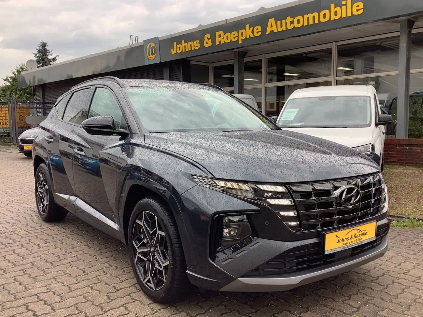 Hyundai TUCSON N Line Automatik 4WD / NAVI / PANO/SD Grau - 1