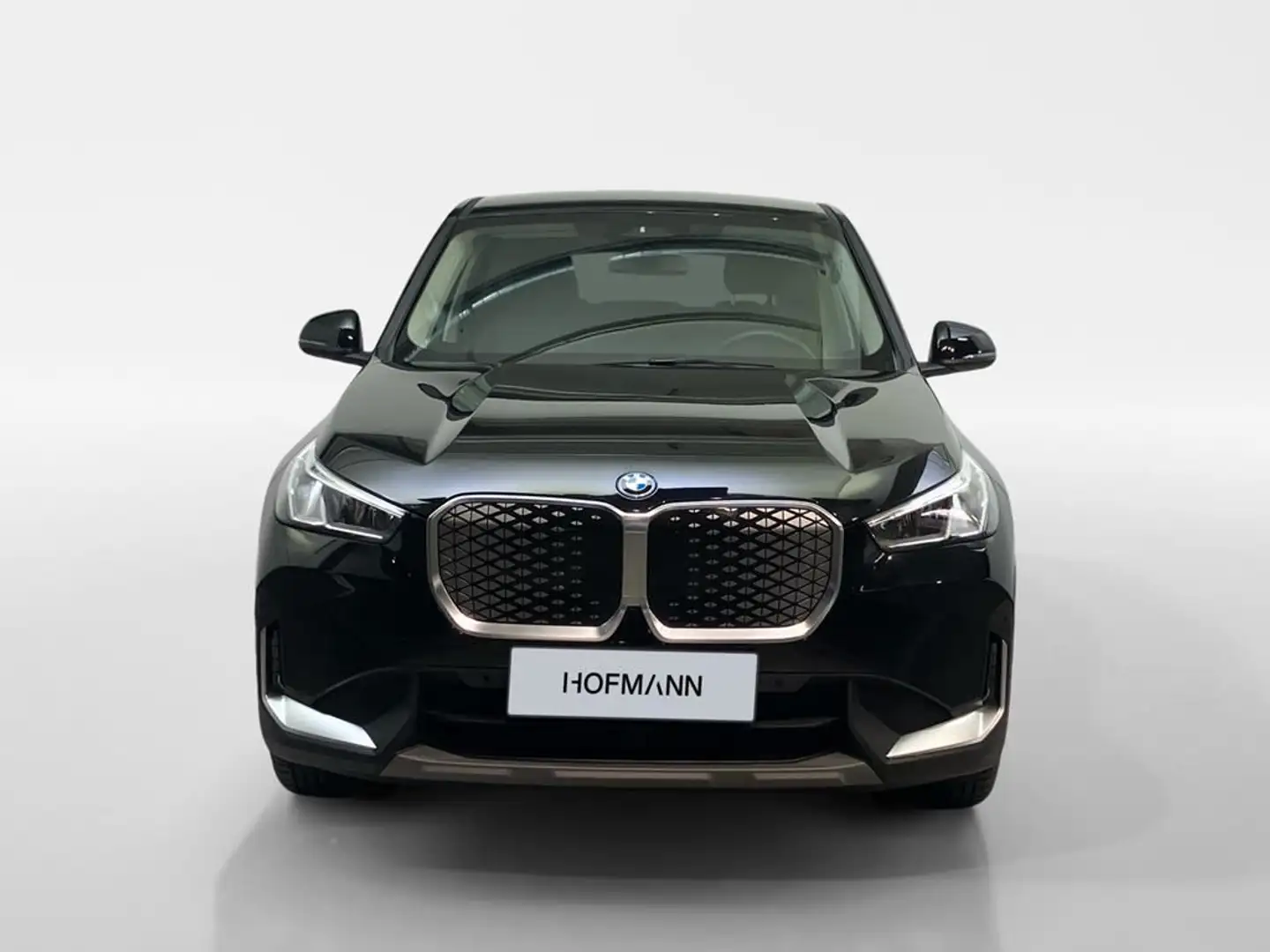 BMW iX1 Schwarz - 2