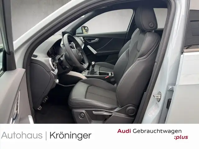 Audi Q2 view 7