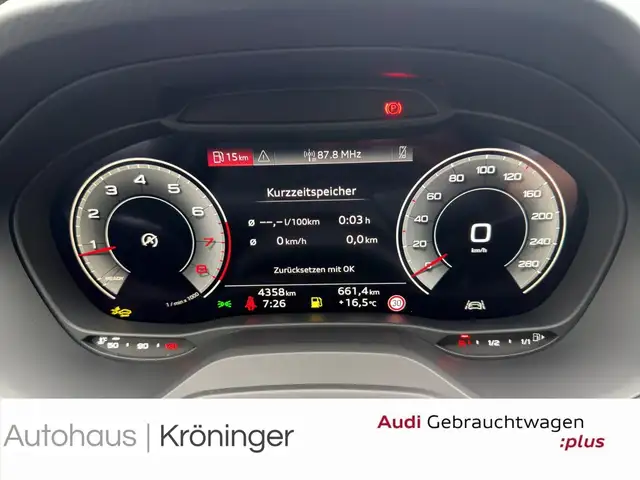 Audi Q2 view 12