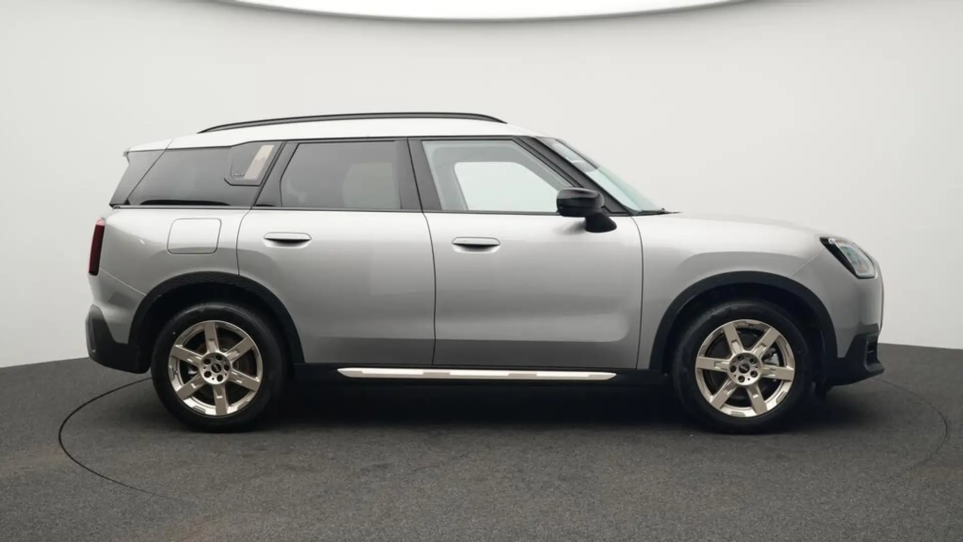 MINI Countryman S All4 Favoured Trim Grau - 2