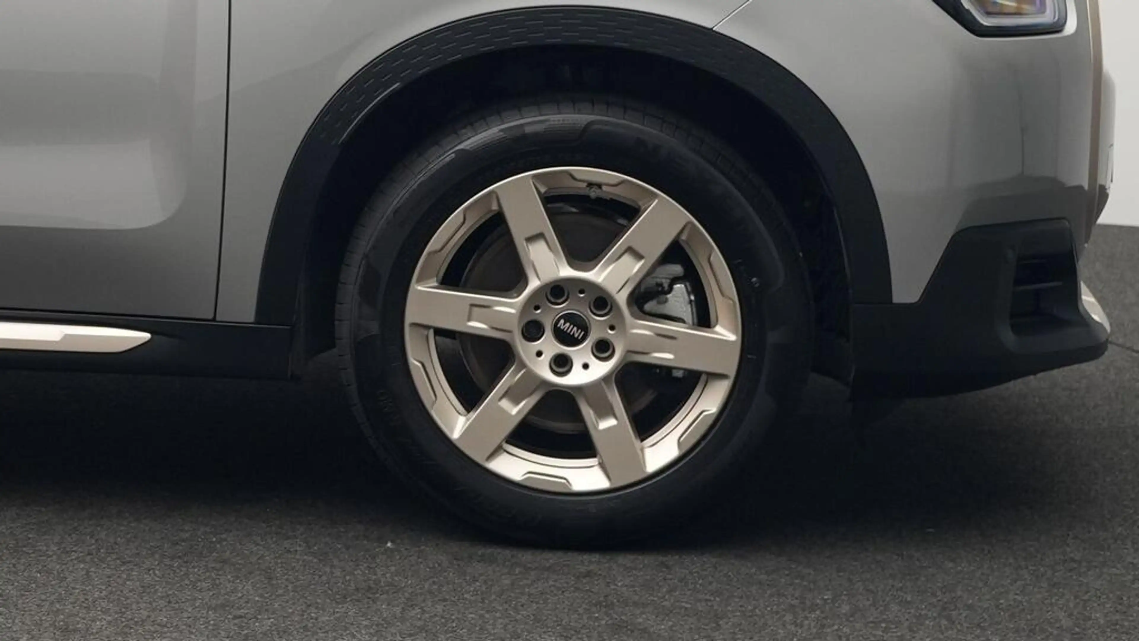 MINI Countryman S All4 Favoured Trim — photo 9