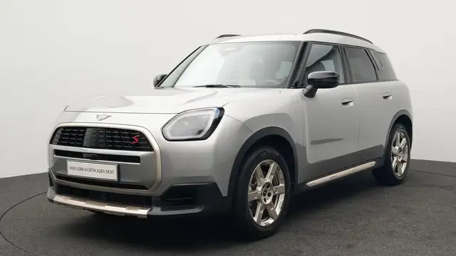 MINI Countryman S All4 Favoured Trim