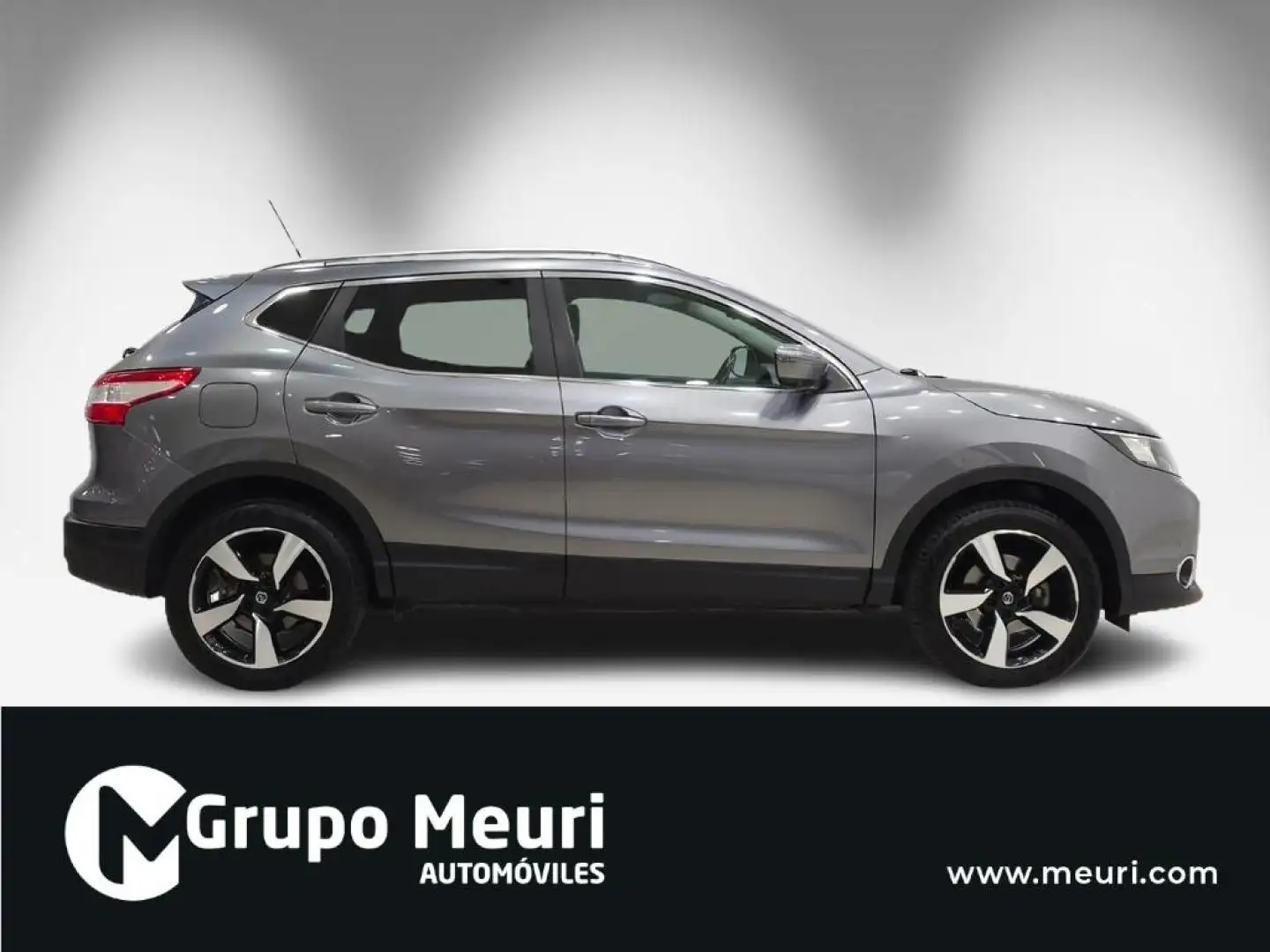 Nissan Qashqai 1.5dCi N-Connecta 4x2 Grau - 2