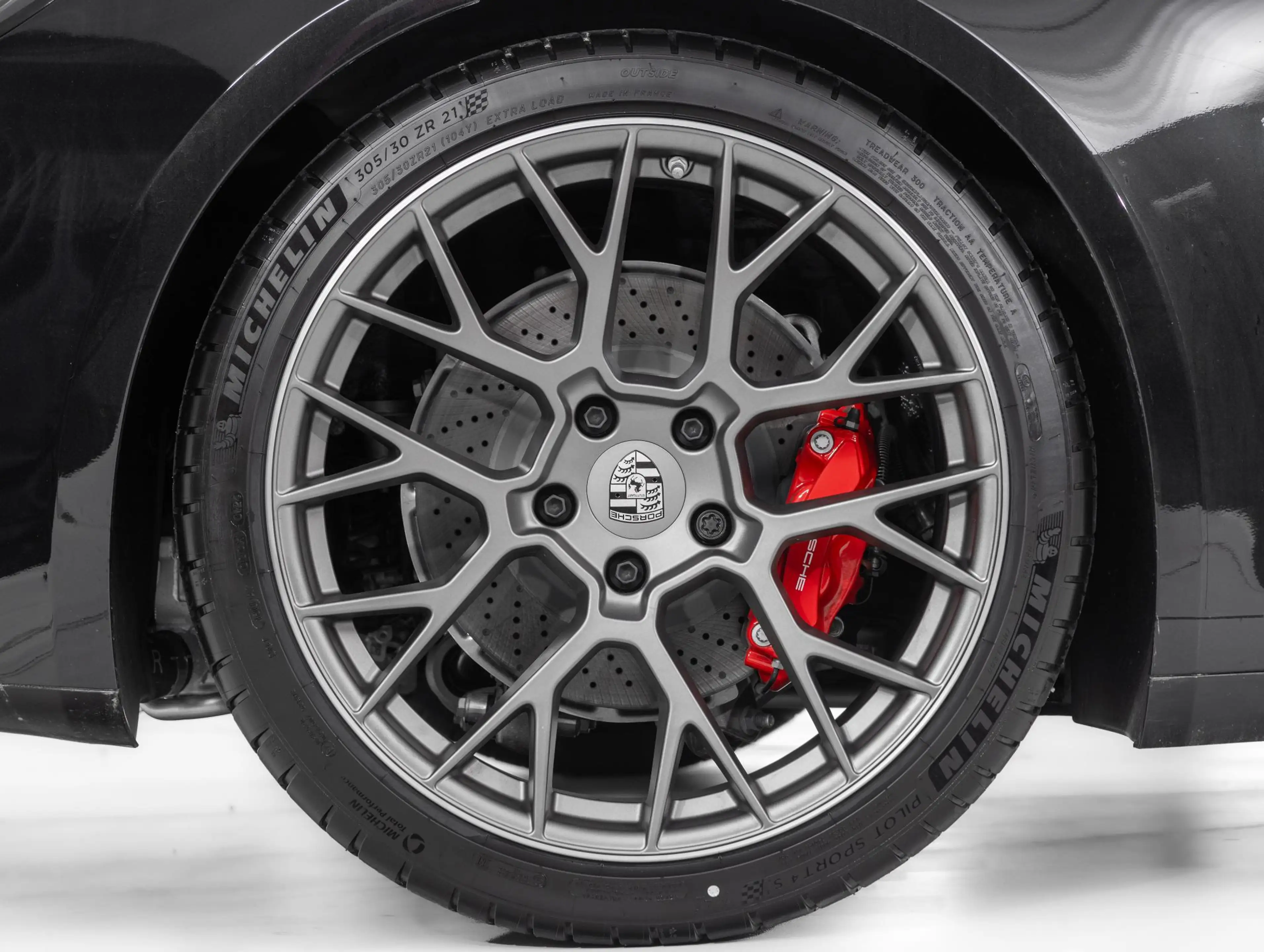 Porsche 992 Targa 4S — photo 18