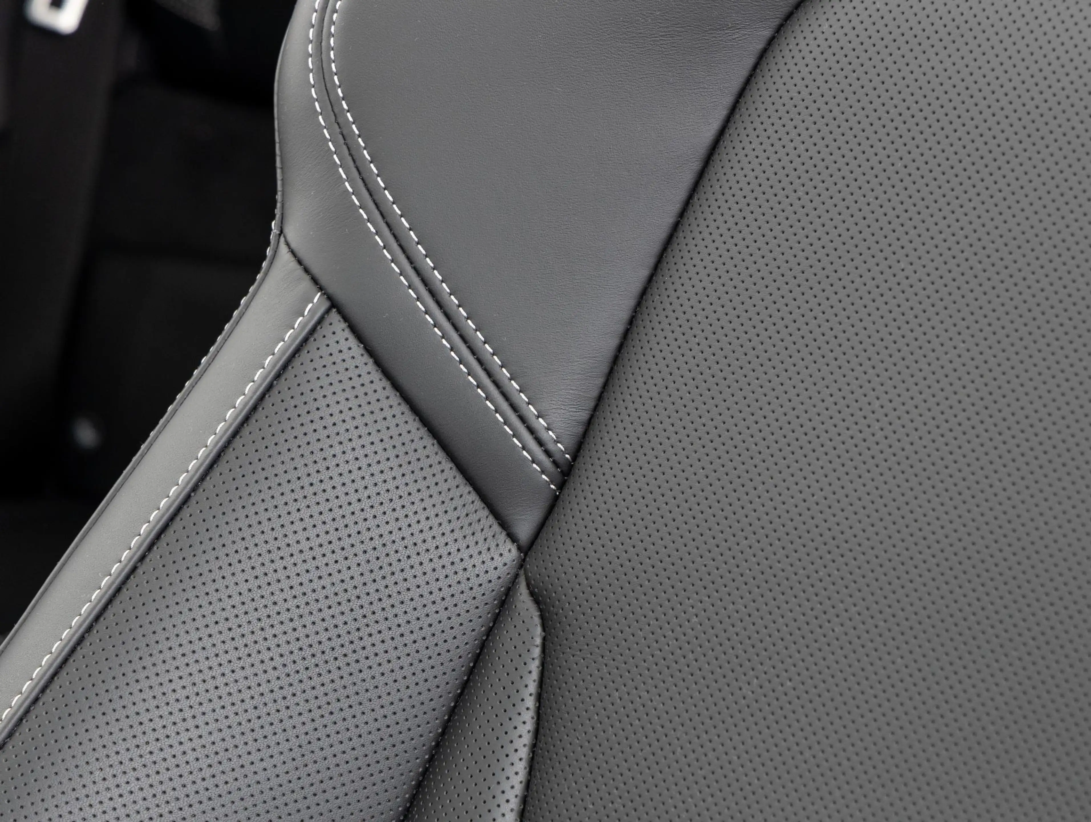 Porsche 992 Targa 4S — photo 42