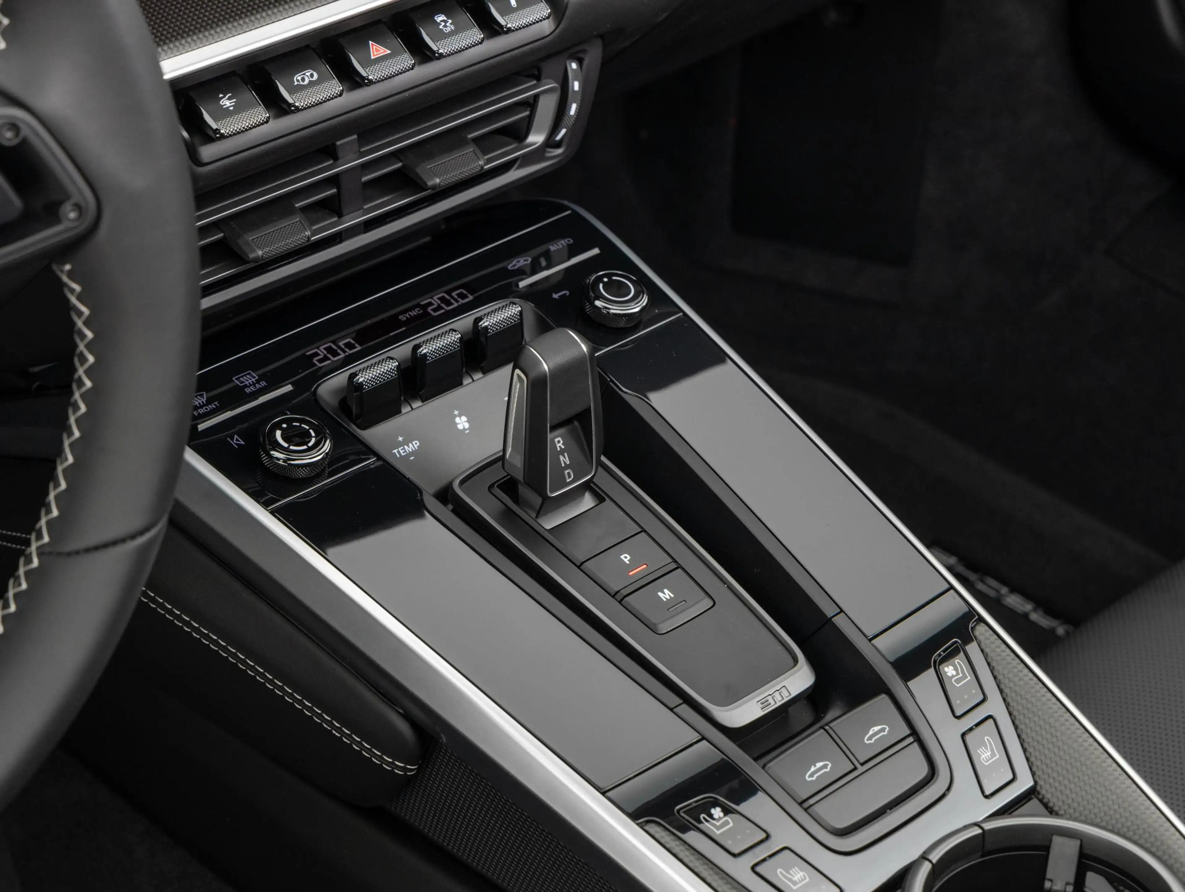 Porsche 992 Targa 4S — photo 16