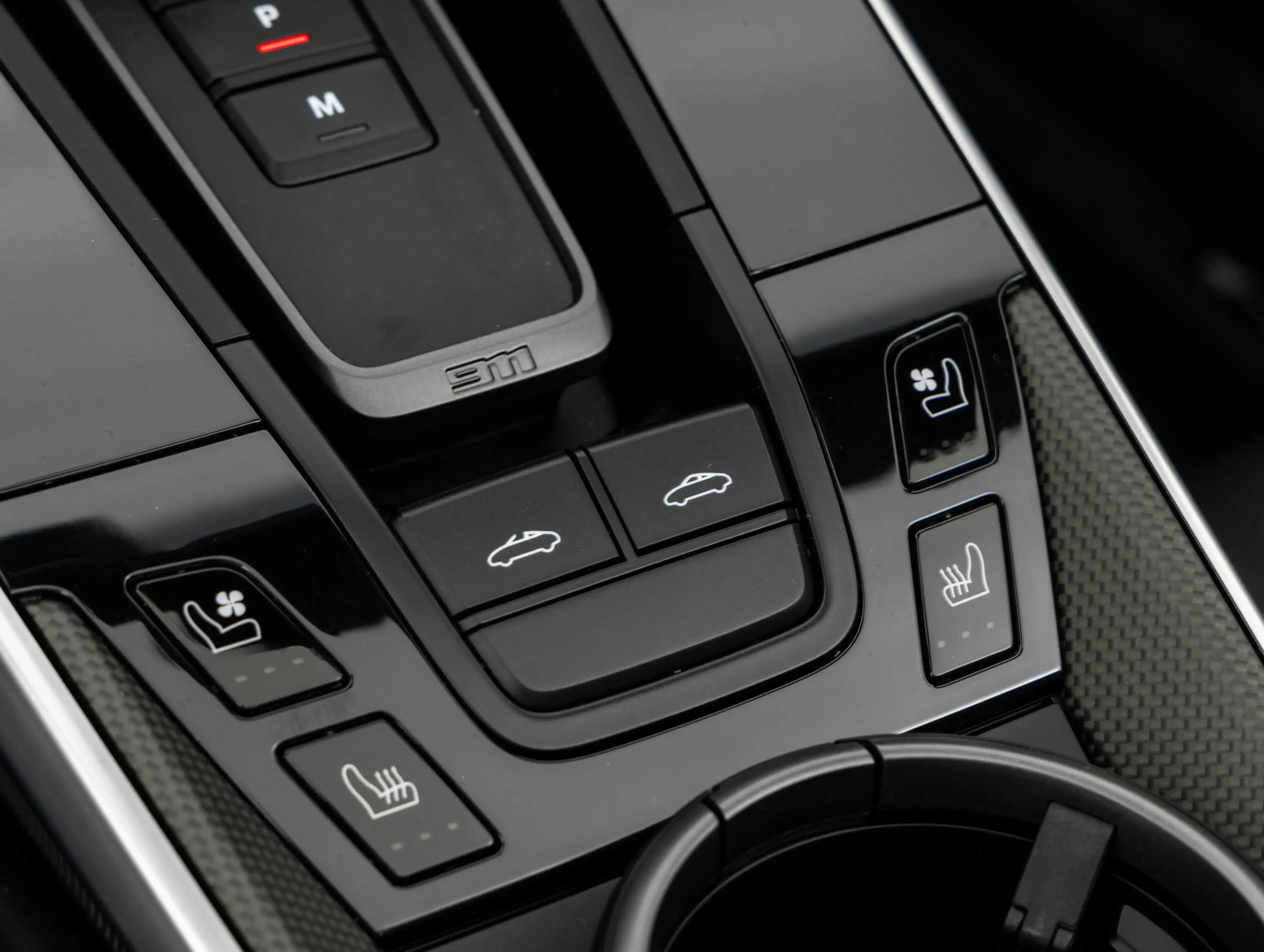Porsche 992 Targa 4S — photo 38