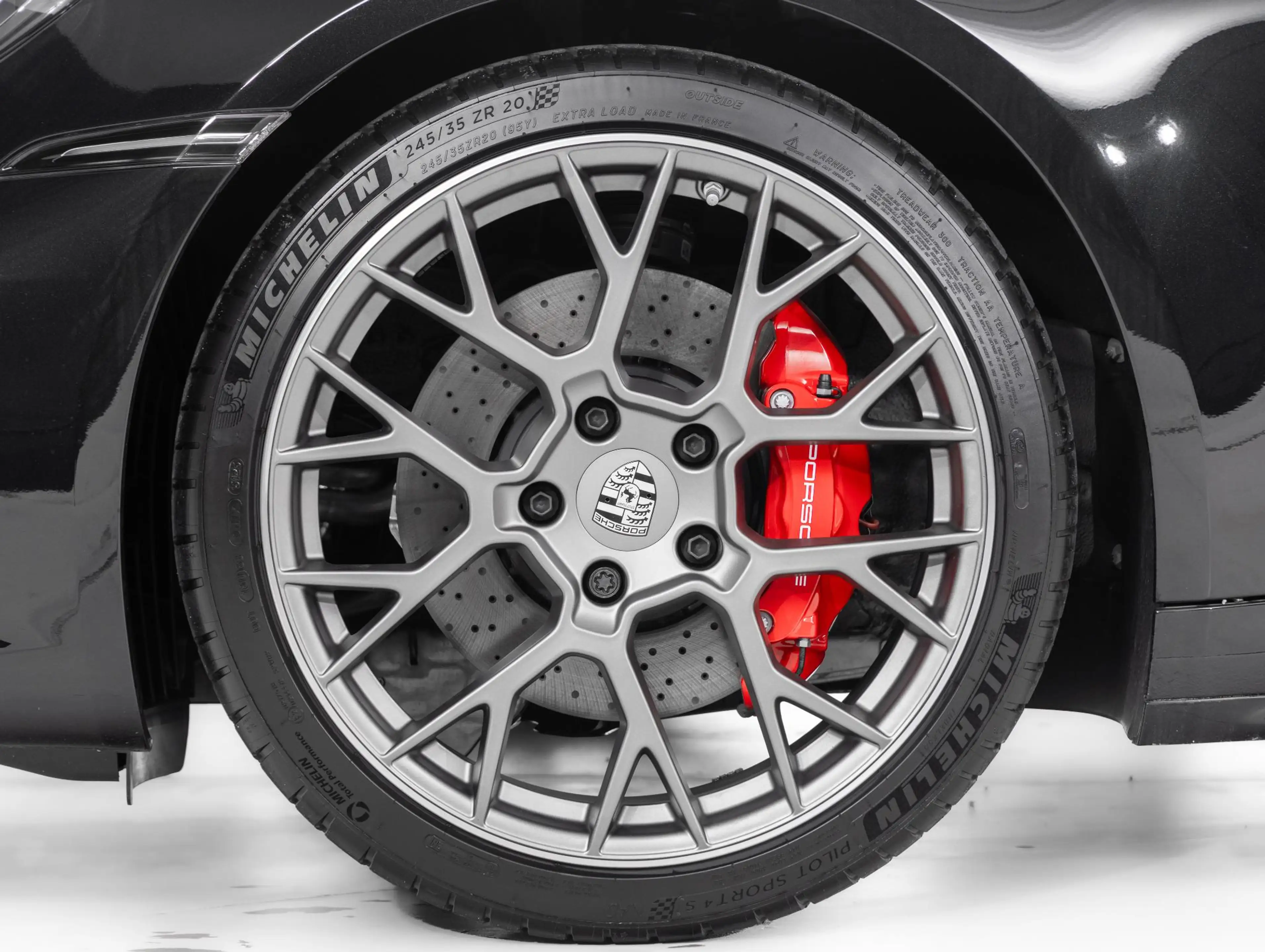 Porsche 992 Targa 4S — photo 45