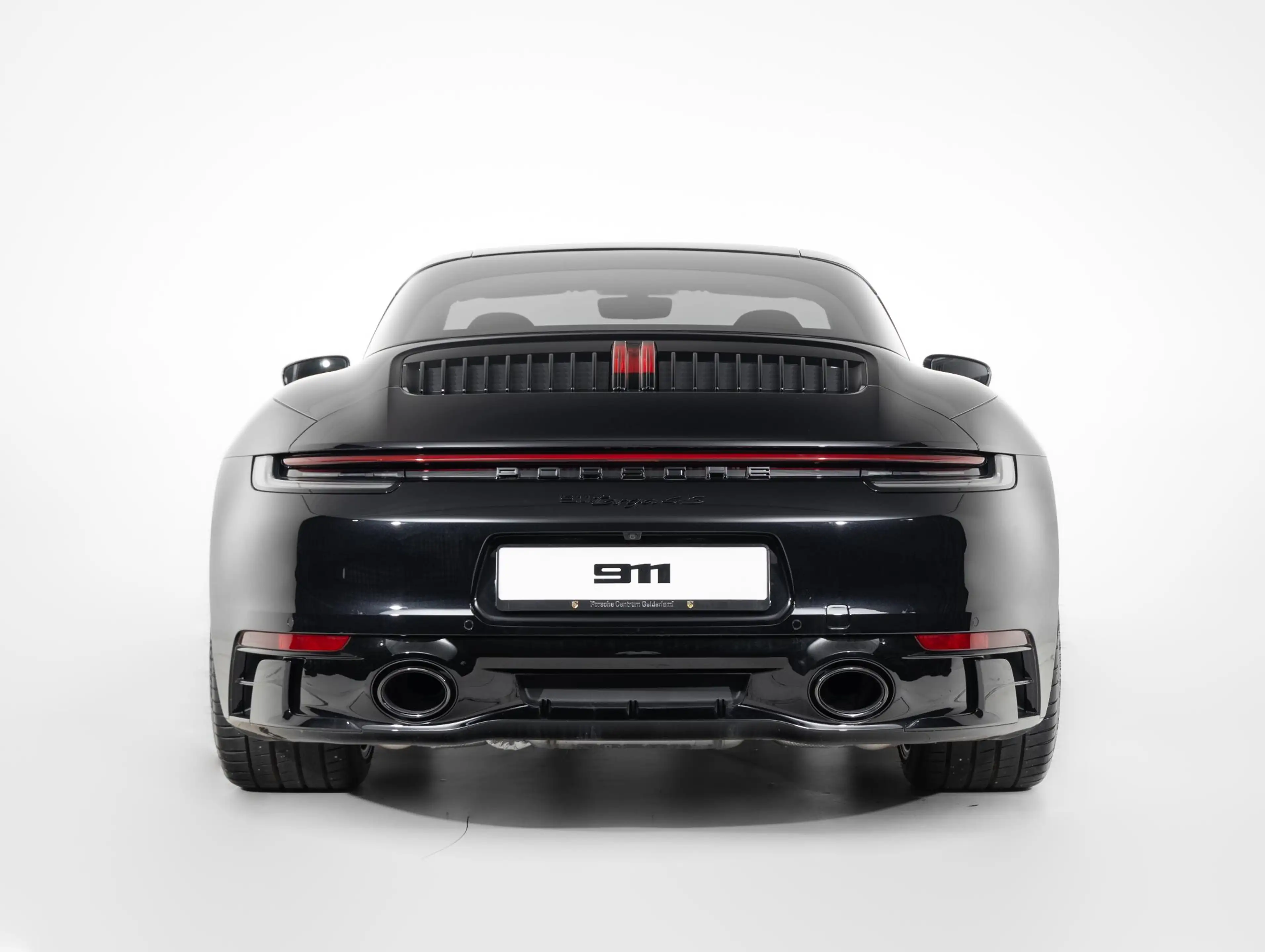 Porsche 992 Targa 4S — photo 14