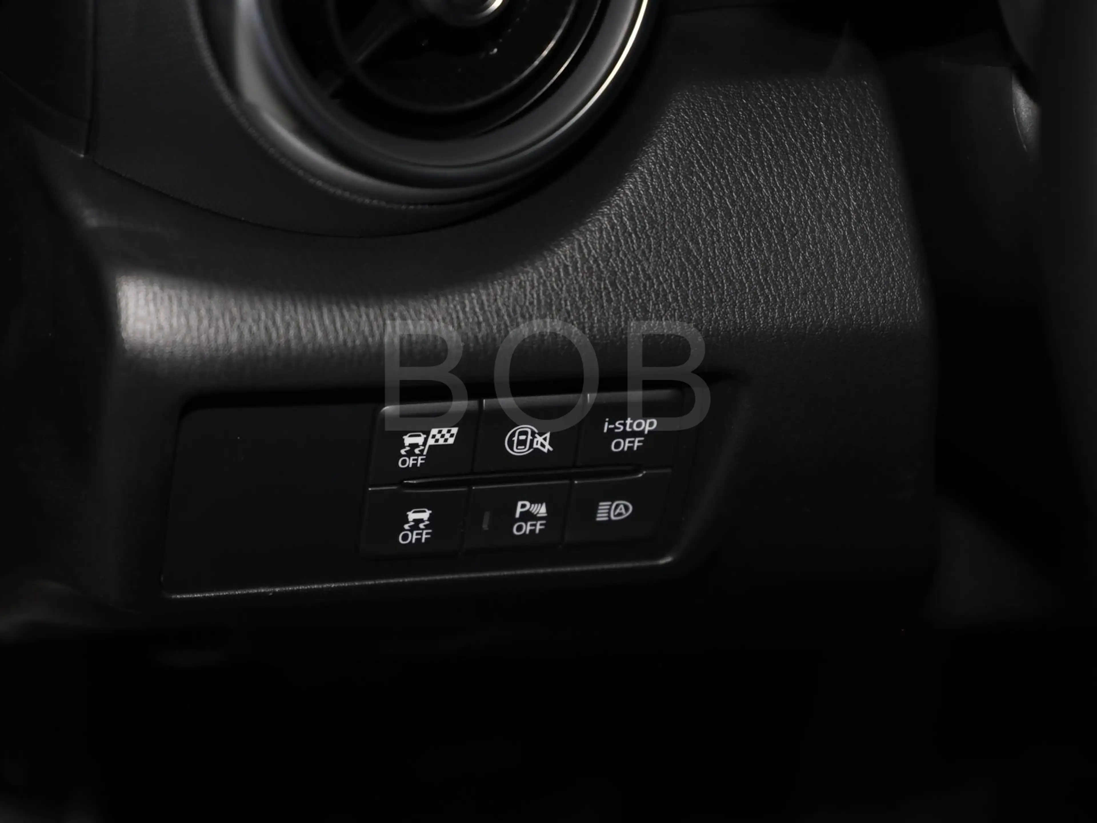 Mazda MX-5 1.5L SKYACTIV-G 132 6MT RWD Exclusive-line — photo 10
