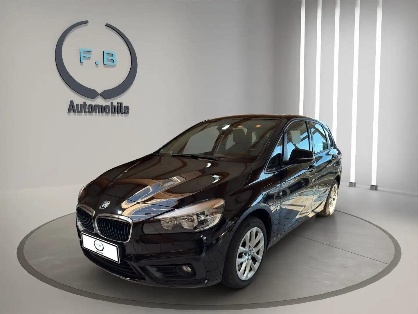 BMW 225 xe Advantage/HYBRID/SHZ/PDC/SD/PD/UVM.. Schwarz - 2