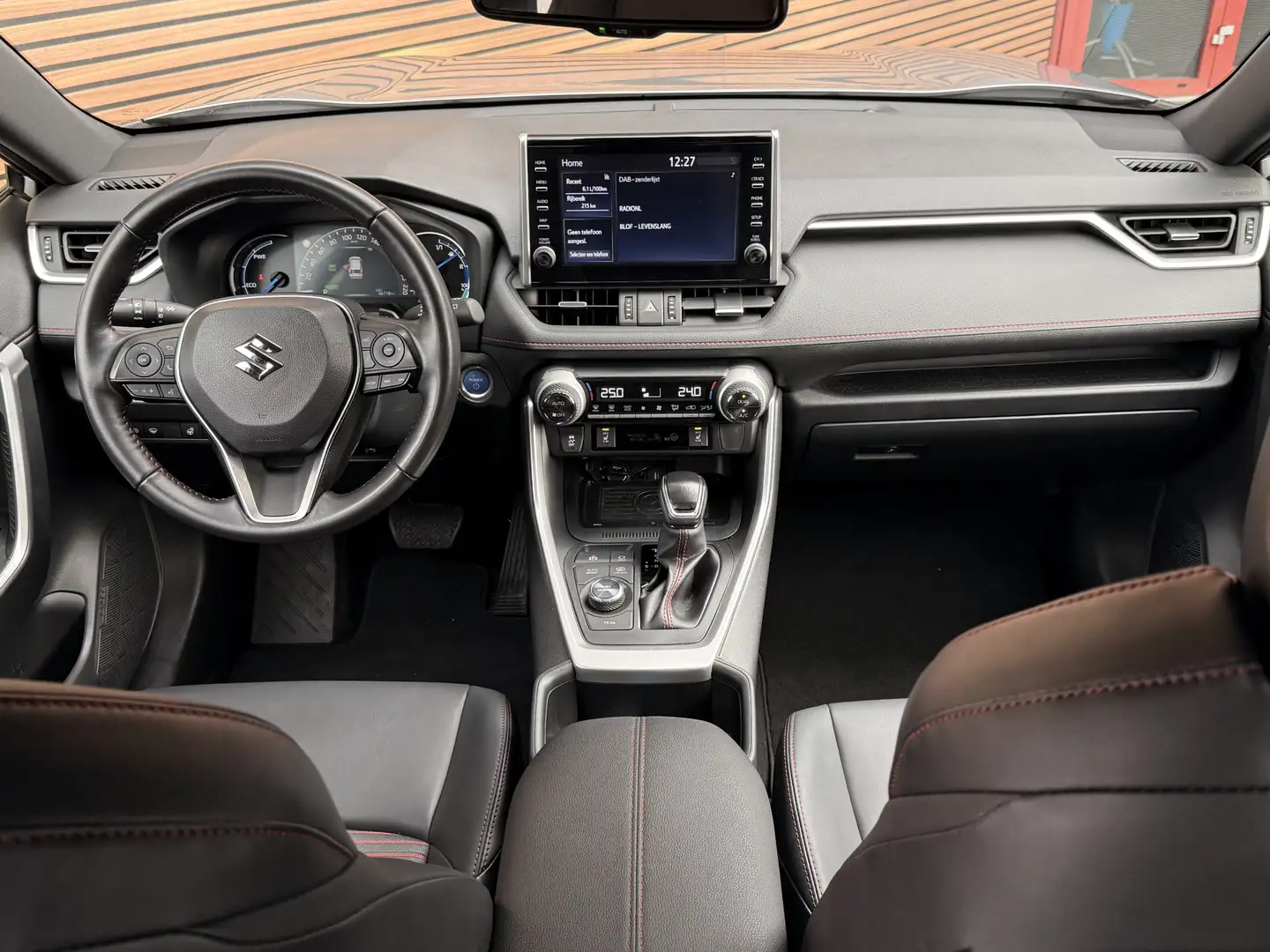 Suzuki Across 2.5 Plug-in Hybrid Style Camera / Cruise / Navigat Szürke - 2