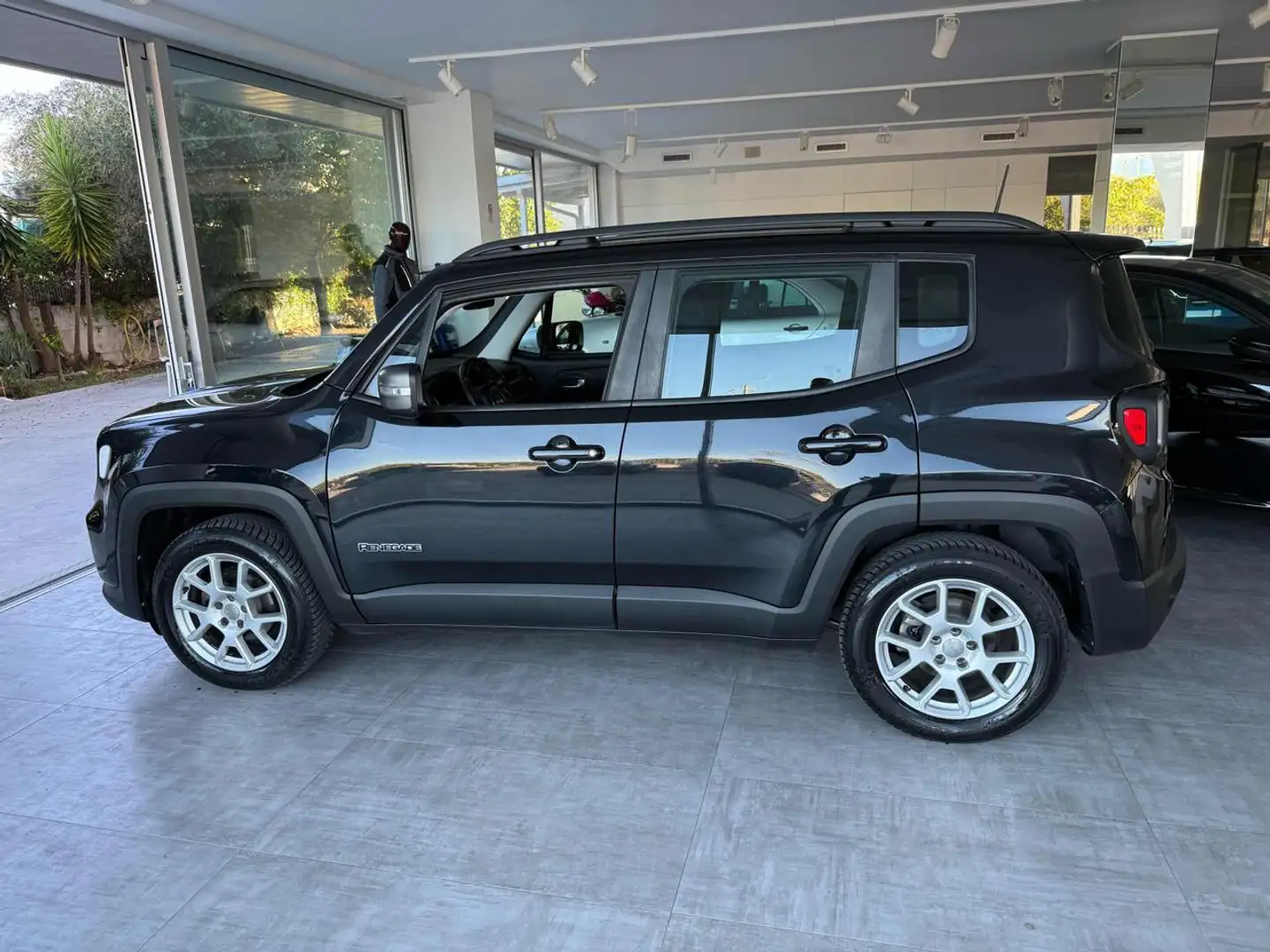 Jeep Renegade 1.6 Mjt 120 CV Limited Nero - 2