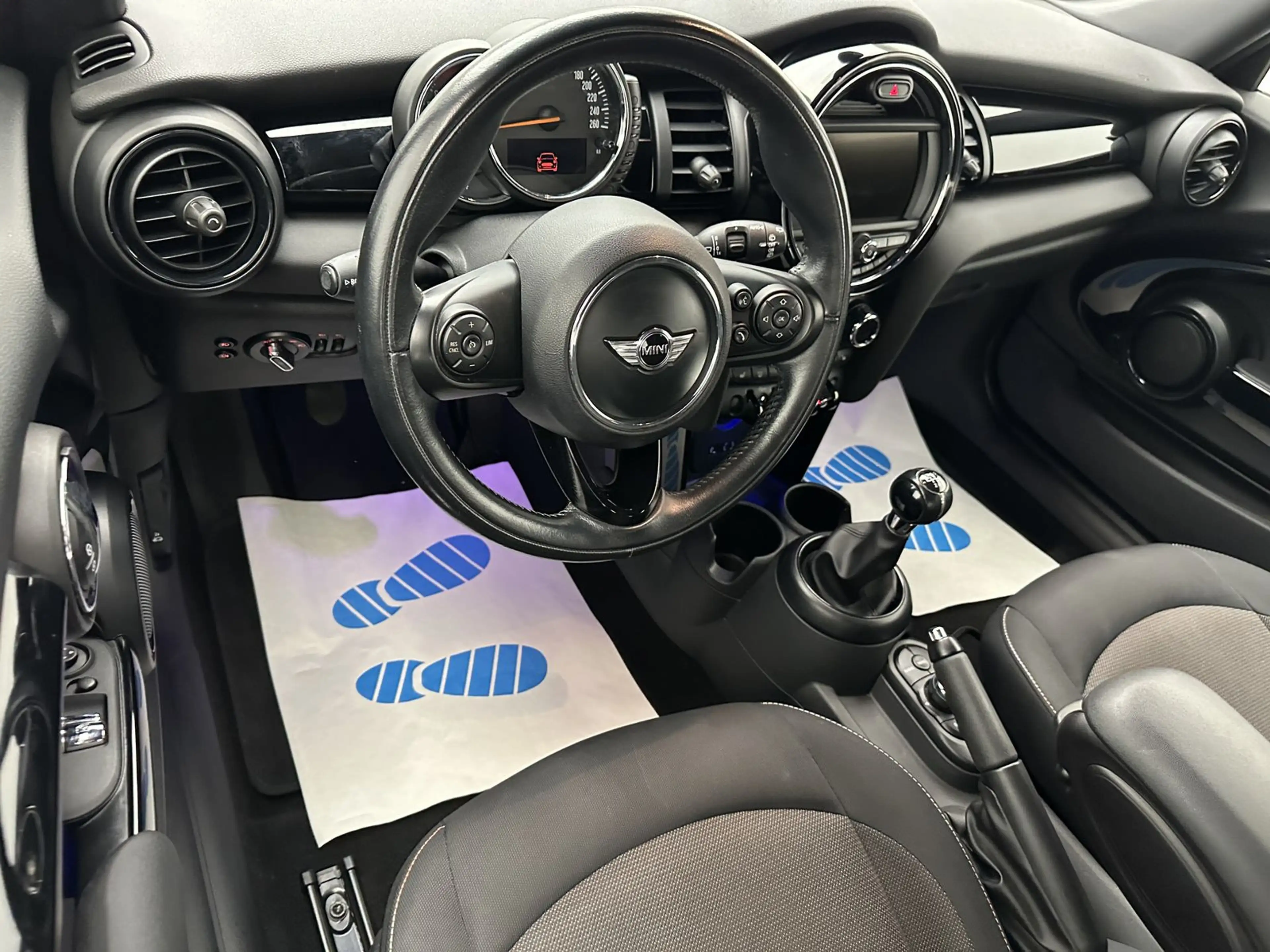 MINI One "SITZH-PDC-MULTI-ALU-TEMPO" — photo 13