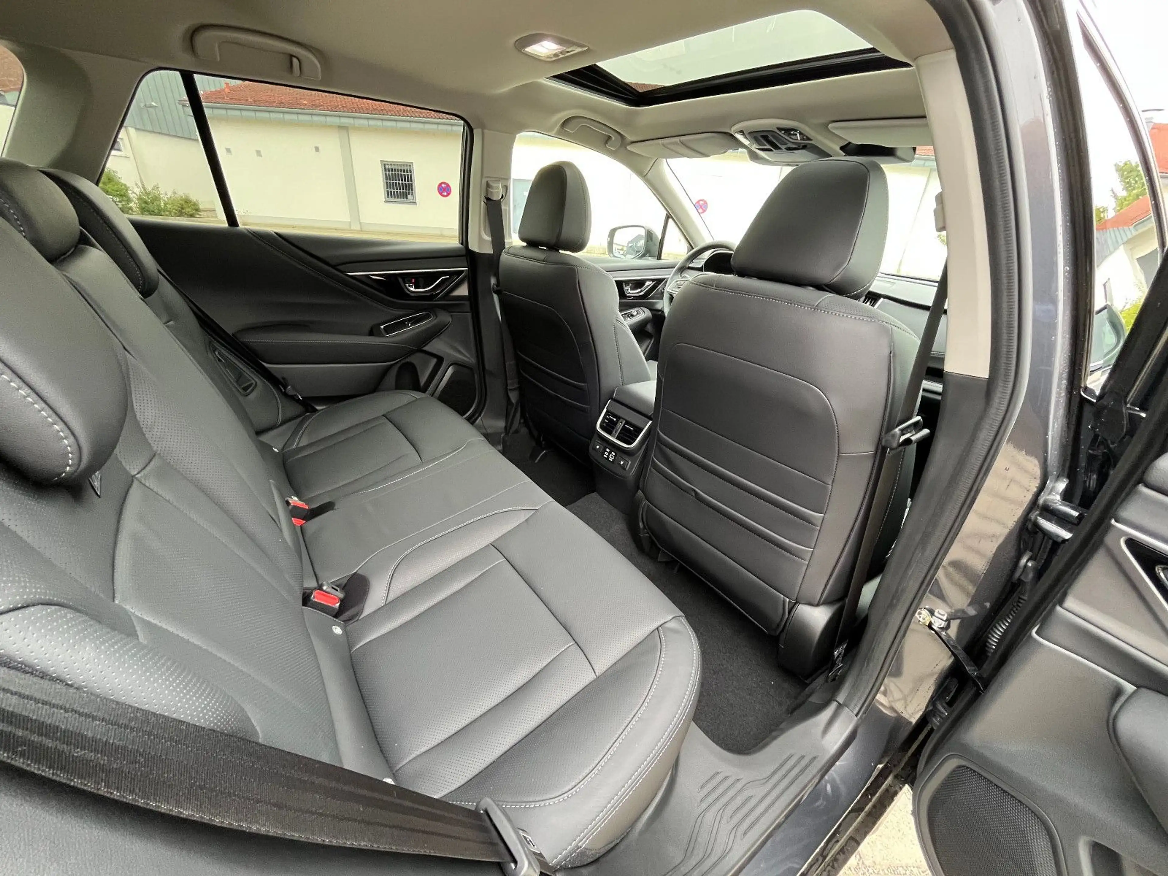 Subaru OUTBACK 2.5 Platinum*ACC*Glasdach*LED*EyeSight* — photo 13