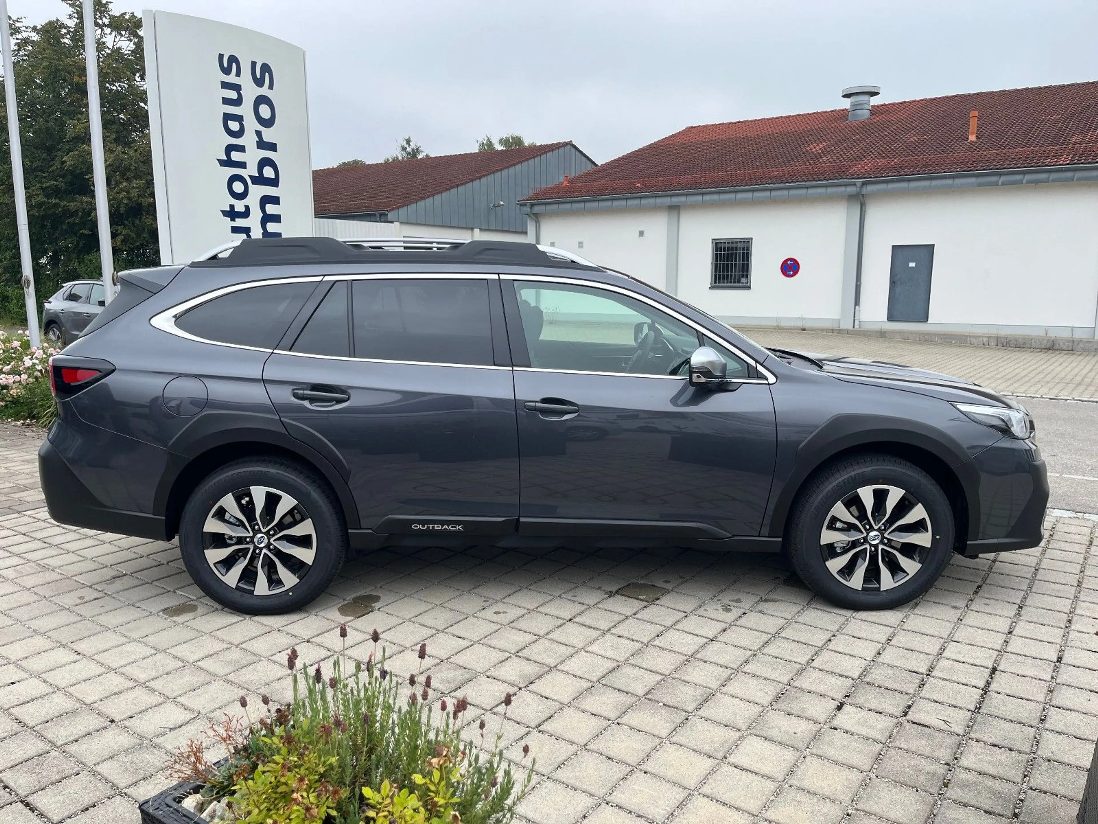 Subaru OUTBACK 2.5 Platinum*ACC*Glasdach*LED*EyeSight* — photo 9