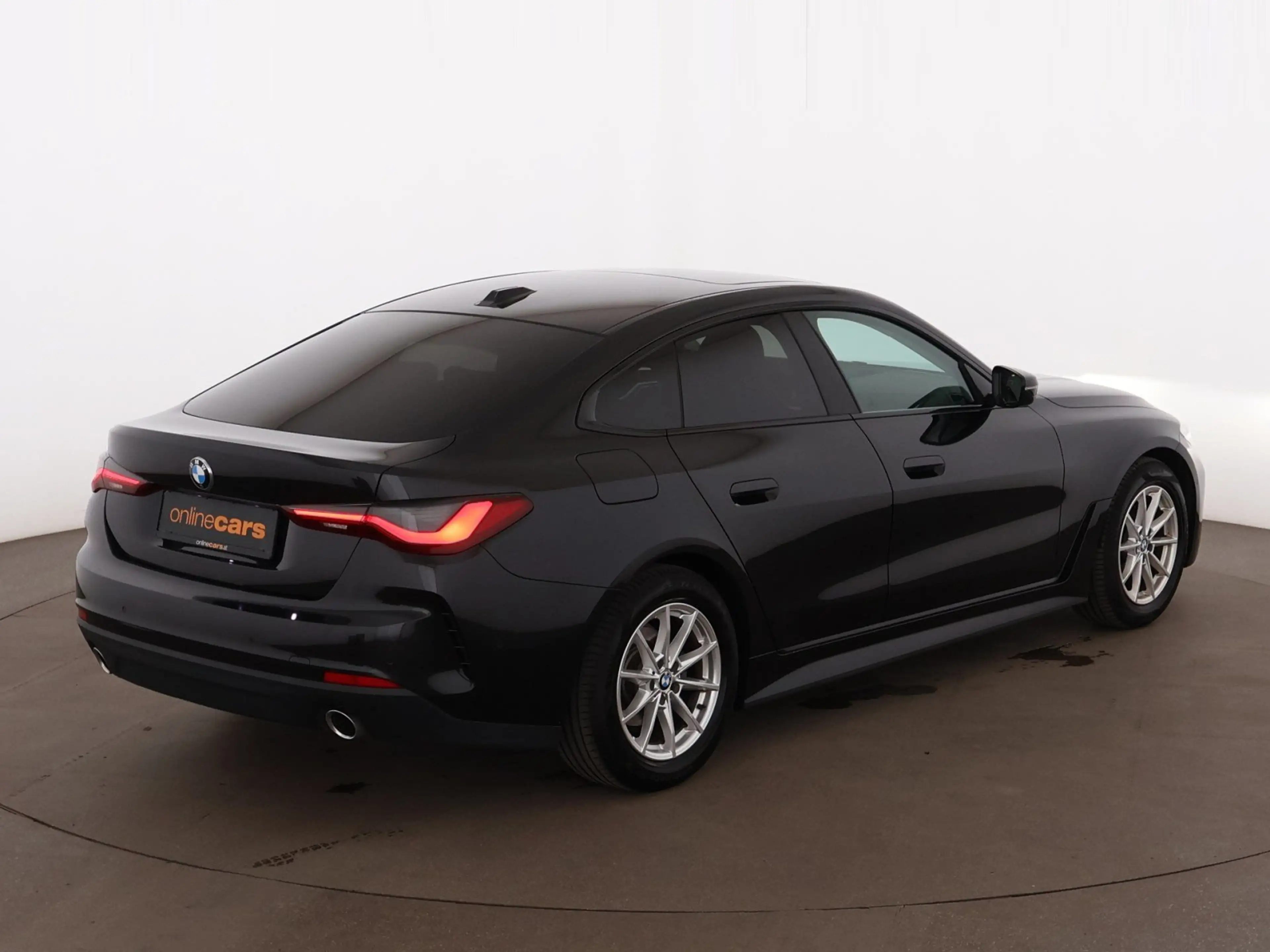 BMW 420 d Gran Coupe Aut LED LEDER SKY R-CAM SITZHZG — photo 8