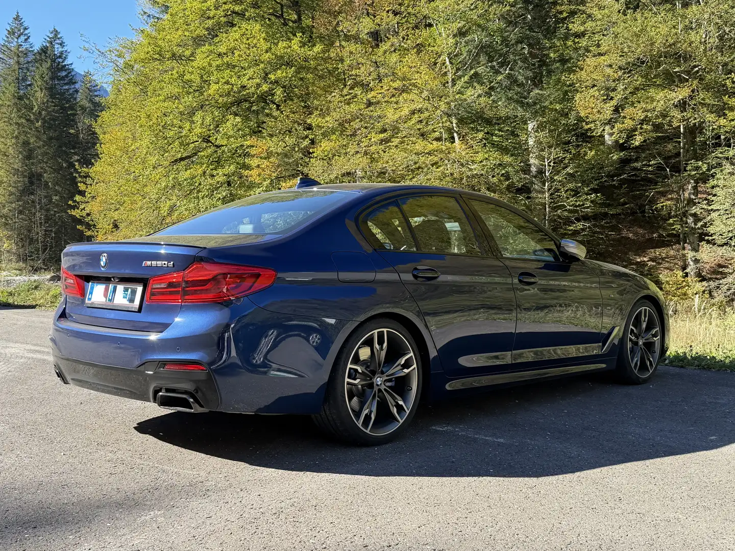 BMW M550 M550d xdrive Blau - 2