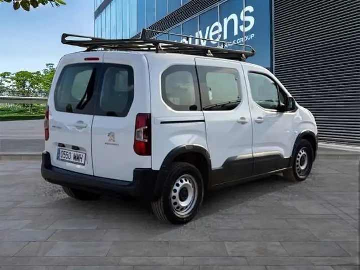 Peugeot Rifter 2023, foto 4