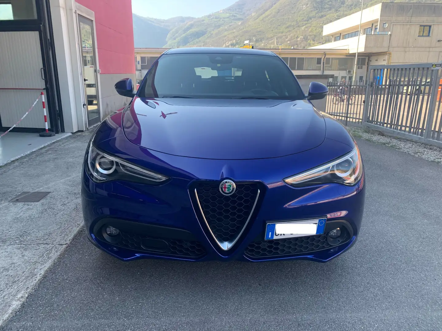 Alfa Romeo Stelvio Stelvio 2.2 t Business rwd 160cv auto Blu/Azzurro - 2