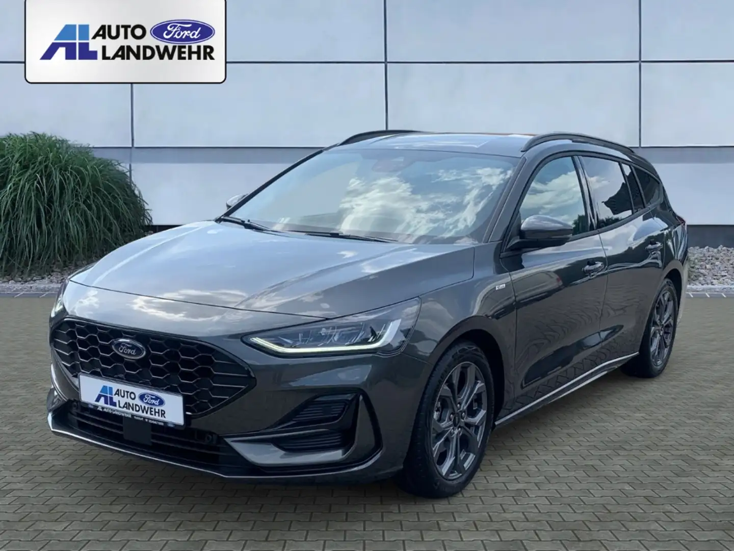 Ford Focus Turnier ST-Line X 1.0 EcoBoost Mild-Hybrid EU6e AH Gris - 1