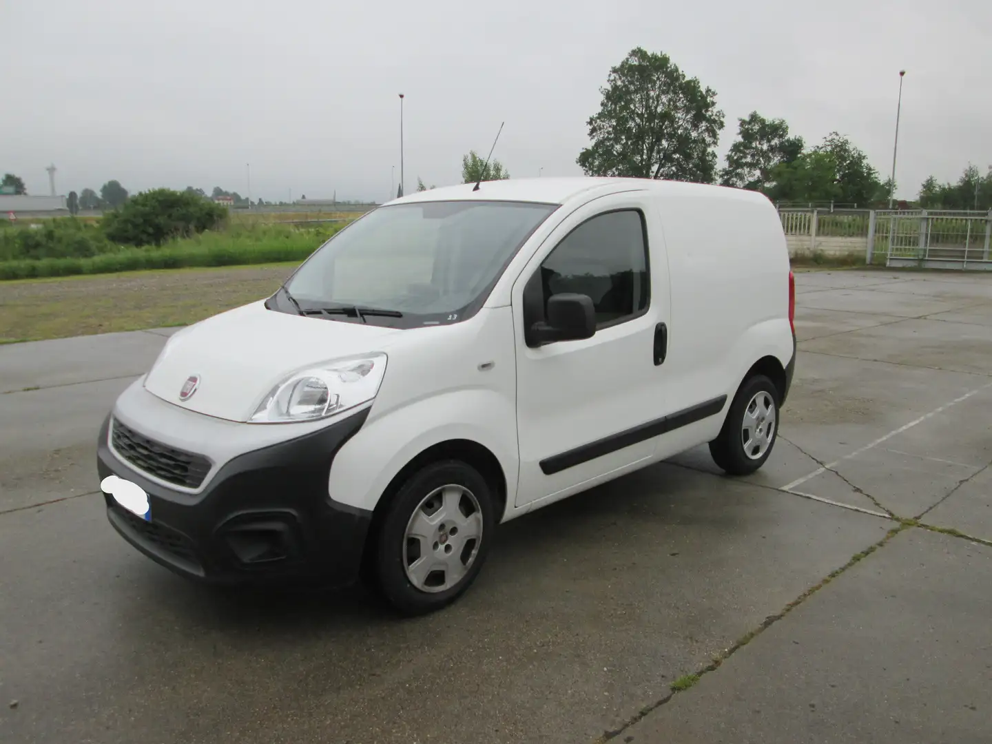 Fiat Fiorino 1.3 MJET. 95 CV. Blanco - 1
