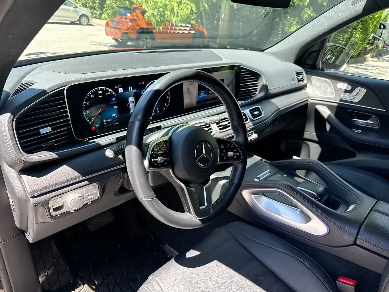 Mercedes-Benz GLE photo Mercedes-Benz GLE