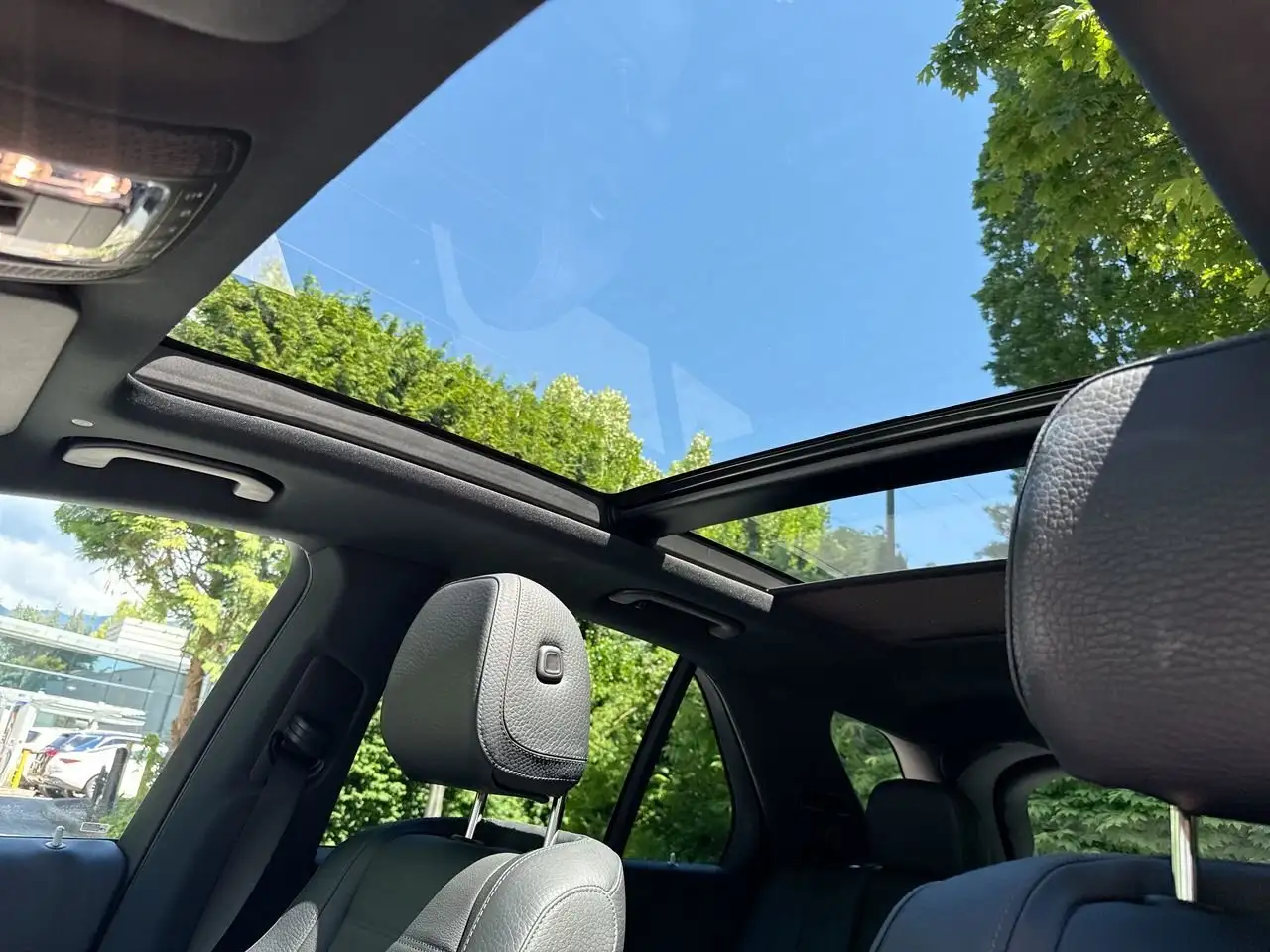 Mercedes-Benz GLE photo Mercedes-Benz GLE