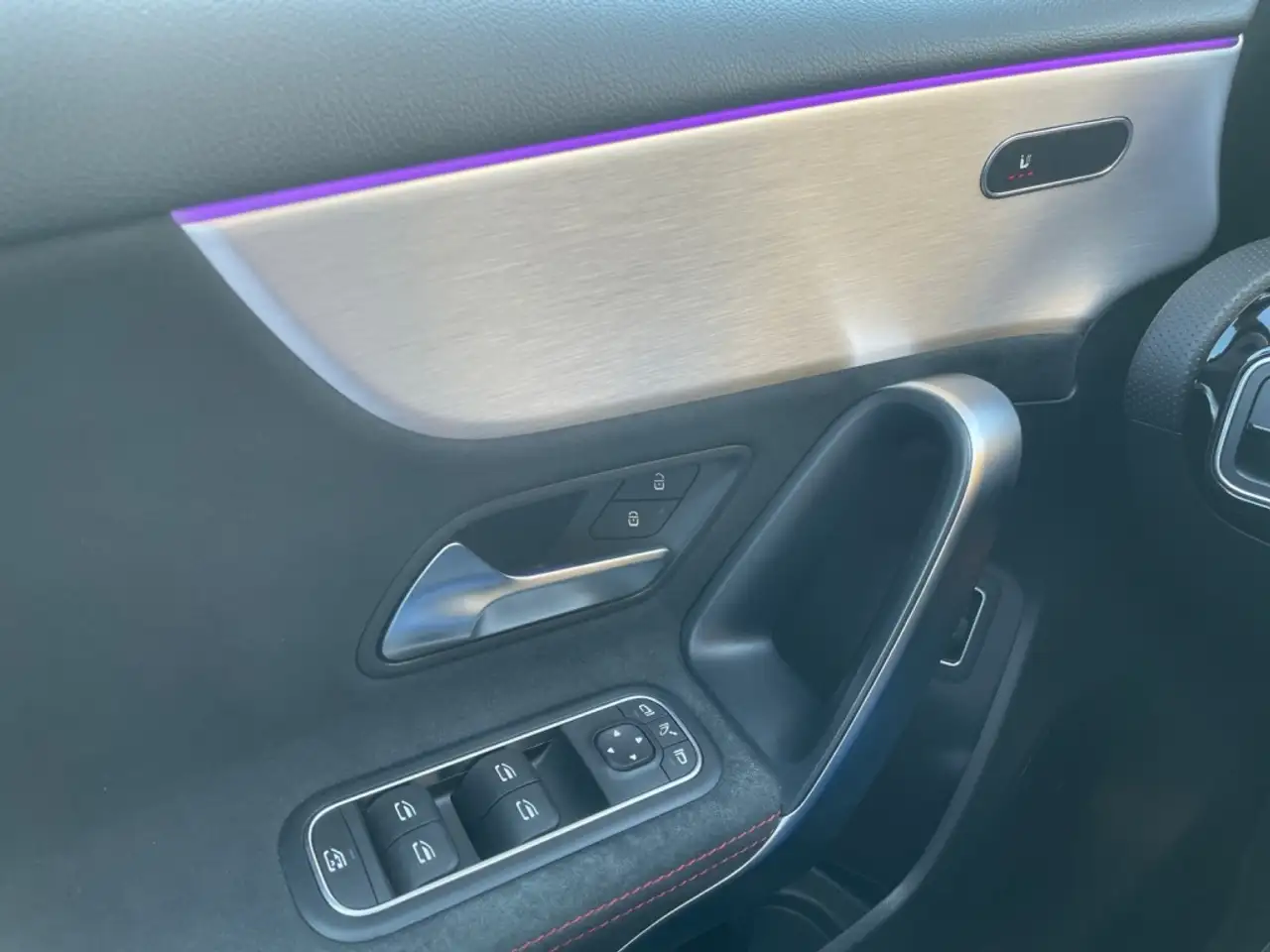 Mercedes-Benz A-Class e Limousine AMG AMG+MBUX+Wide+Cam+LED+Navi, миниатюра 18