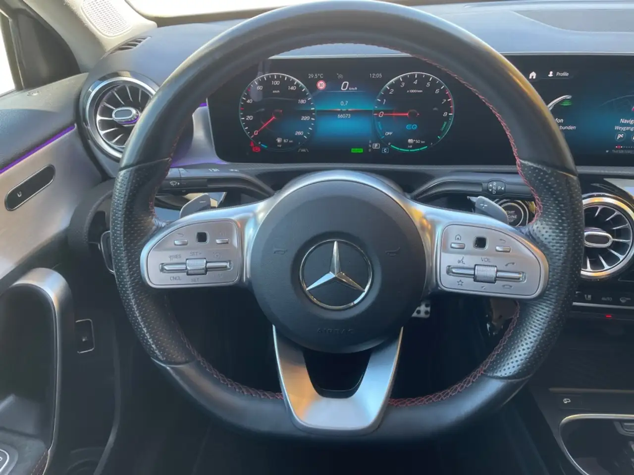Mercedes-Benz A-Class e Limousine AMG AMG+MBUX+Wide+Cam+LED+Navi, миниатюра 13