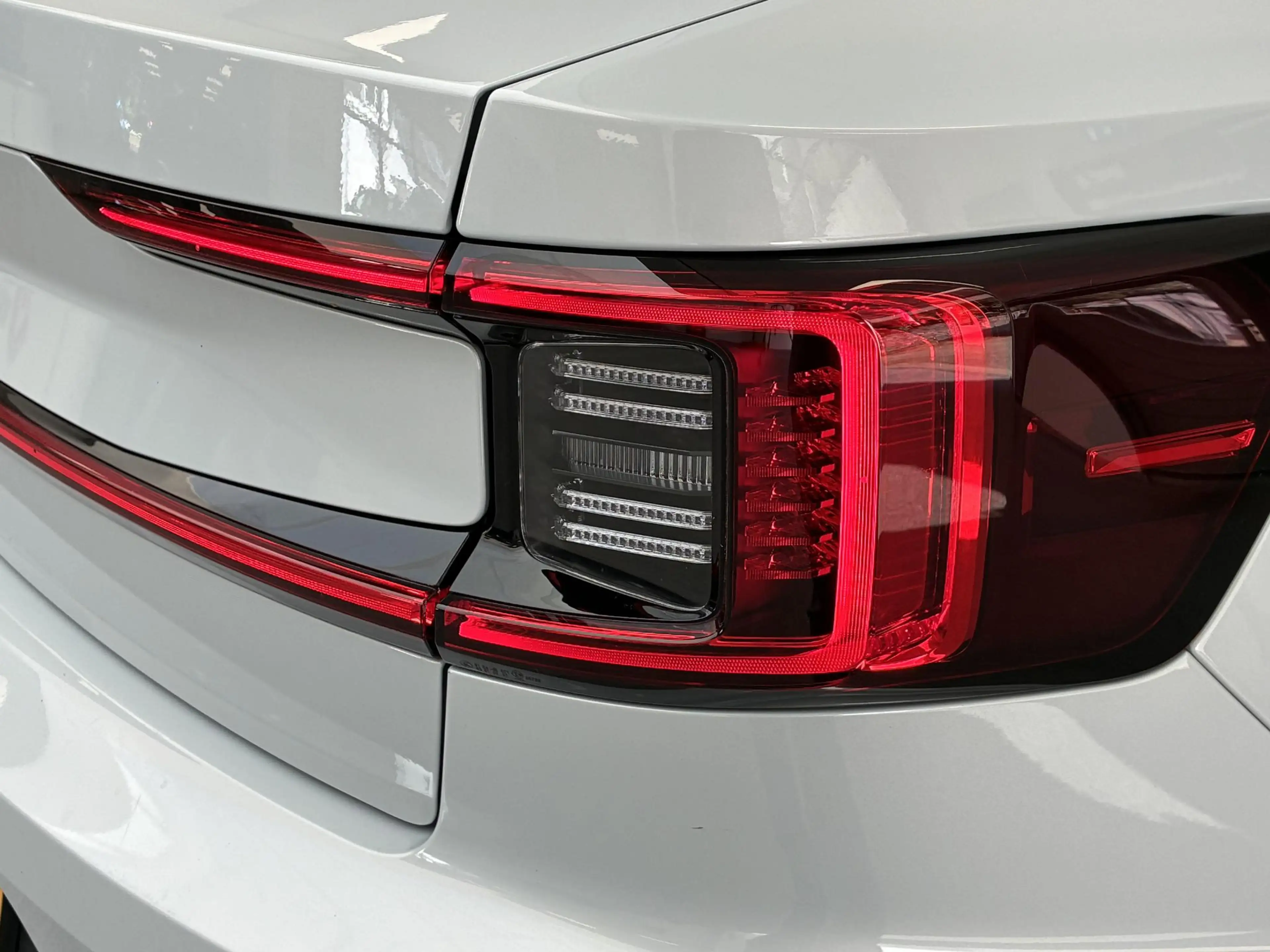 Polestar 2 Long Range Dual Motor Performance 82 kWh | 93%  SO — photo 19