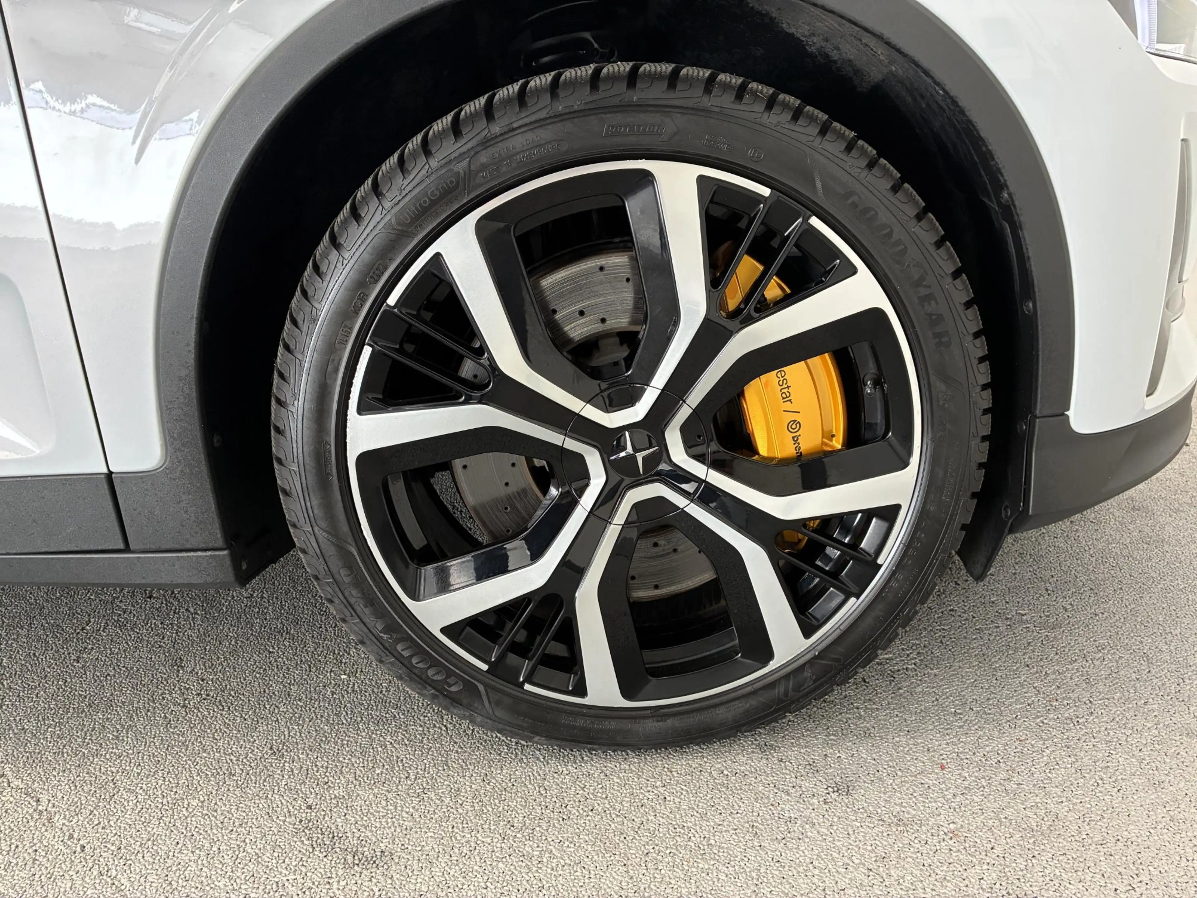 Polestar 2 Long Range Dual Motor Performance 82 kWh | 93%  SO — photo 20