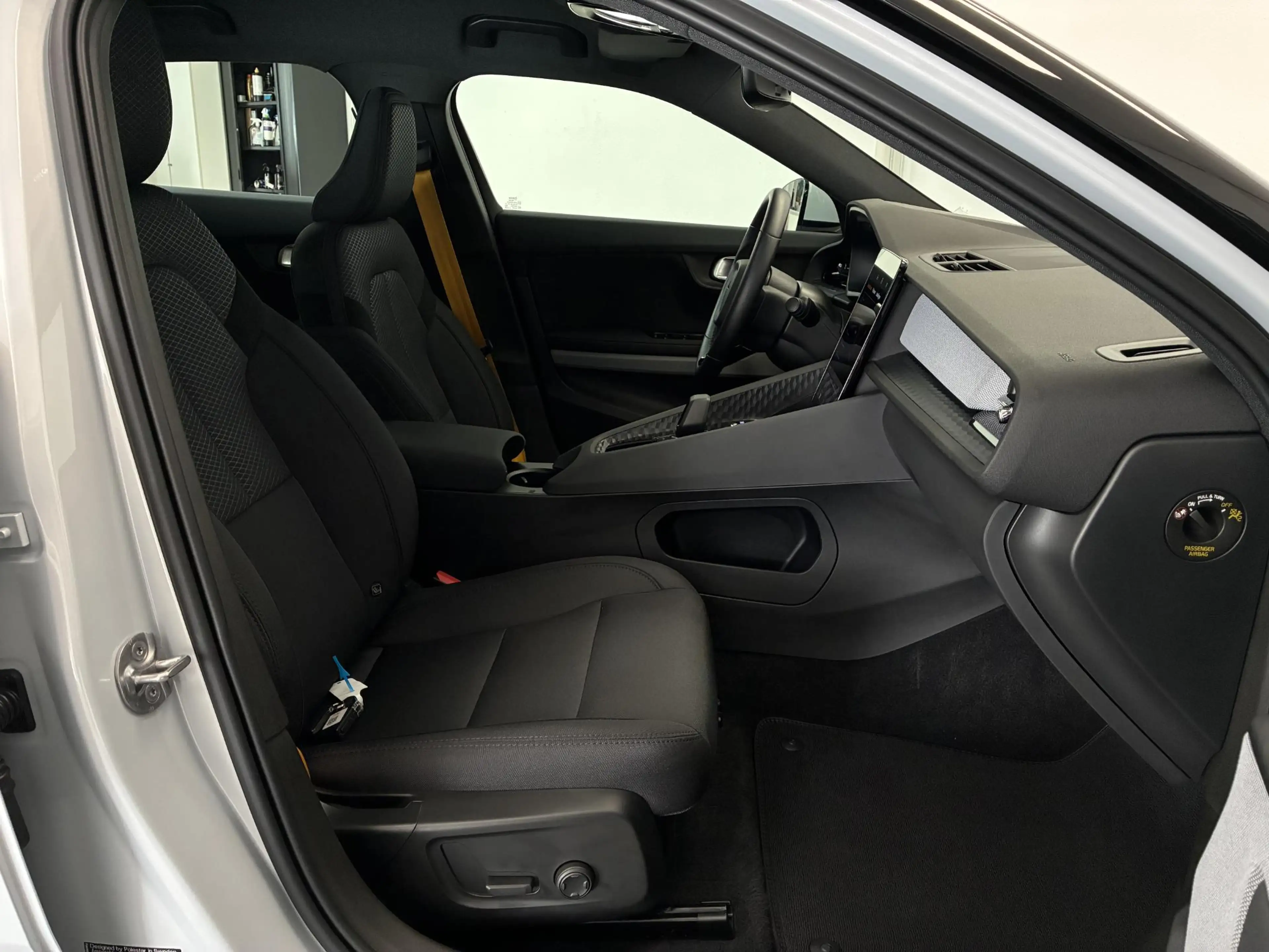 Polestar 2 Long Range Dual Motor Performance 82 kWh | 93%  SO — photo 8