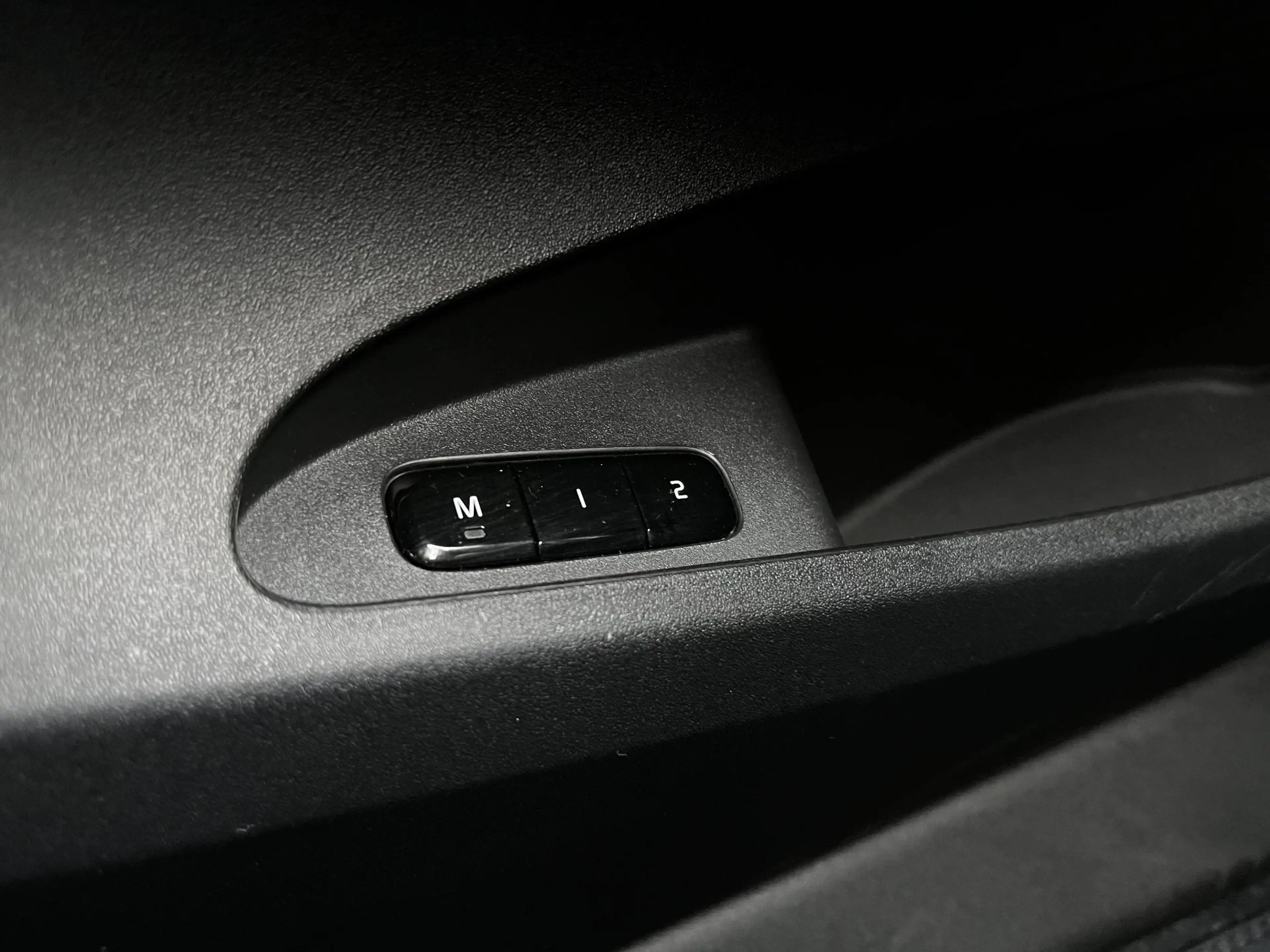Polestar 2 Long Range Dual Motor Performance 82 kWh | 93%  SO — photo 22